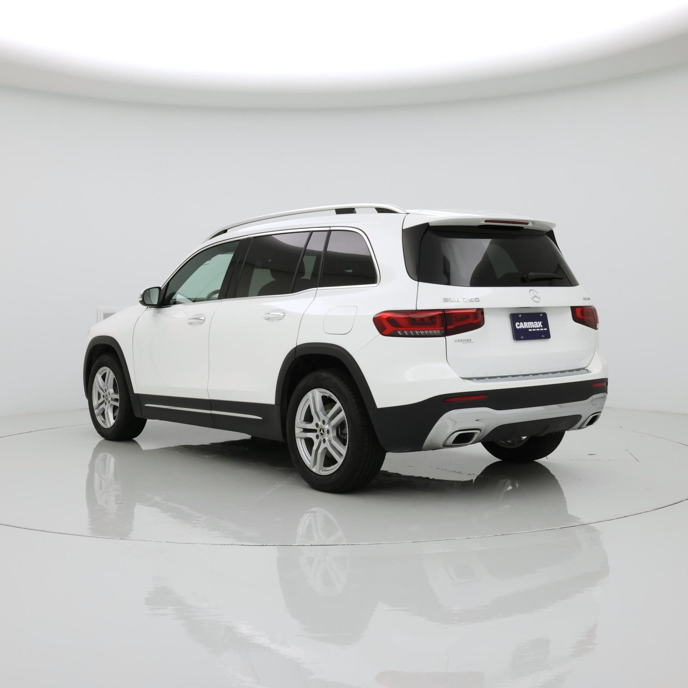 Thumbnail: 2023 Mercedes-Benz GLB - 2