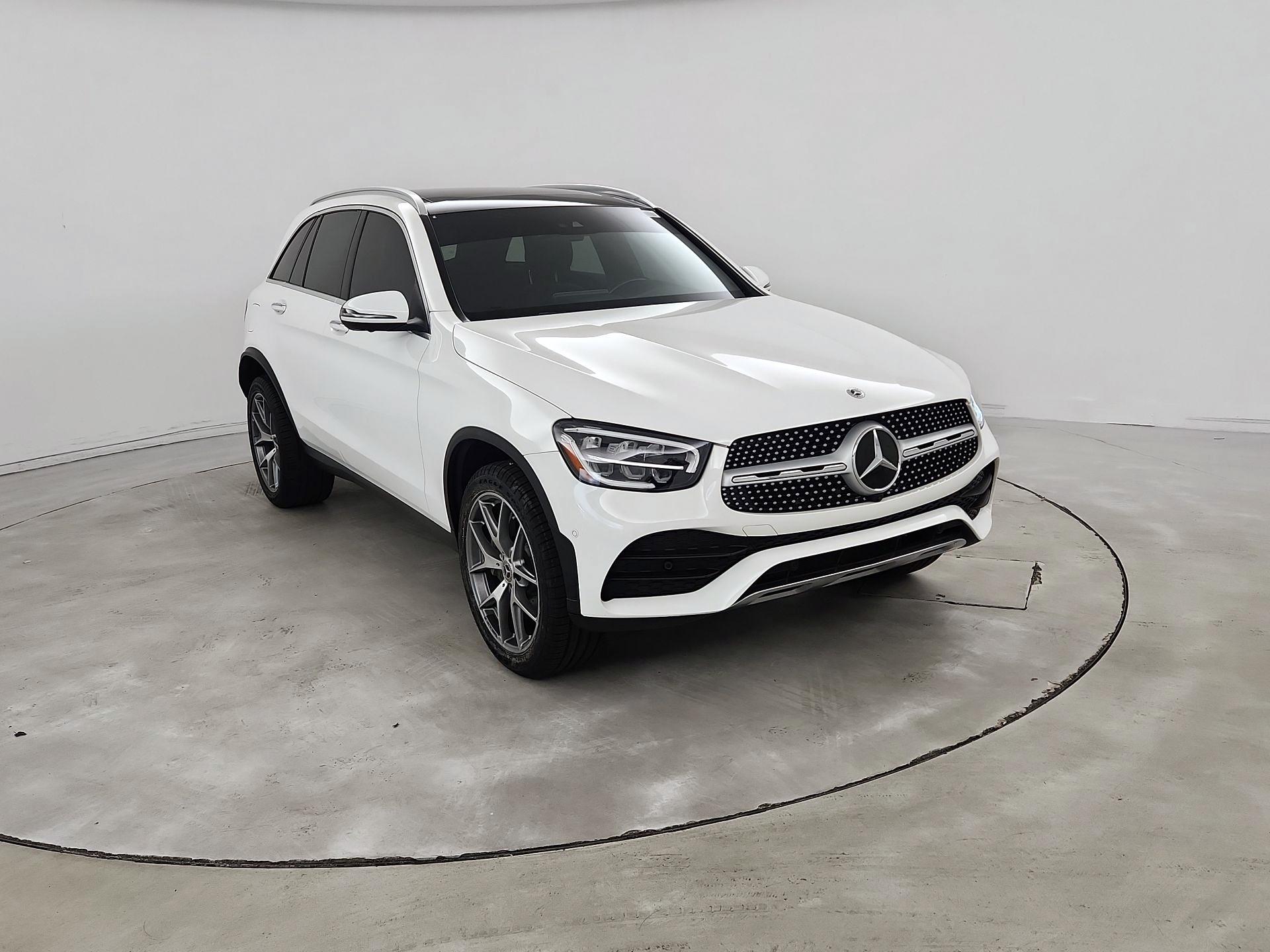 Thumbnail: 2022 Mercedes-Benz GLC - 1
