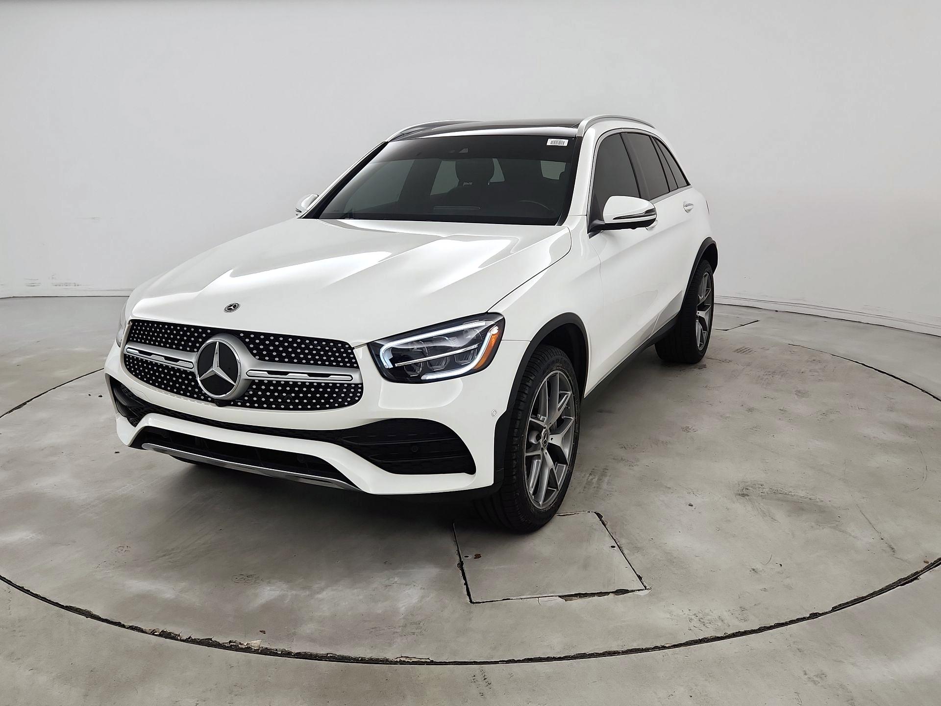 Thumbnail: 2022 Mercedes-Benz GLC - 3
