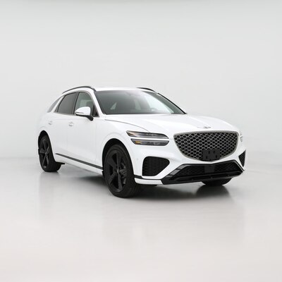 White 2023 Genesis GV70
