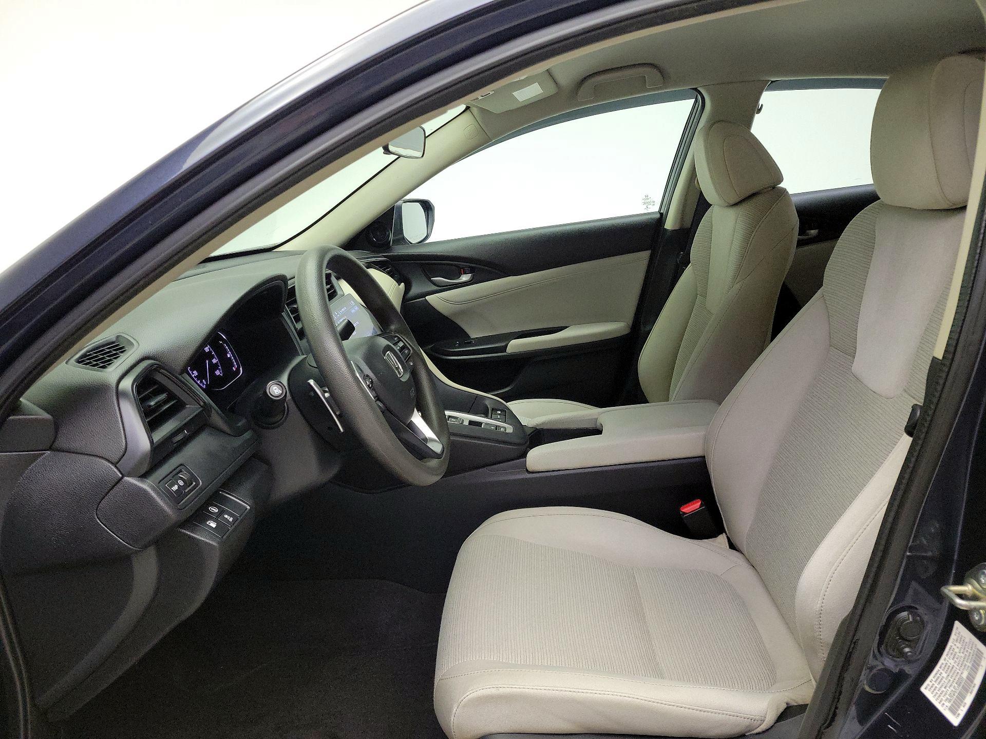 Thumbnail: 2020 Honda Insight - 11