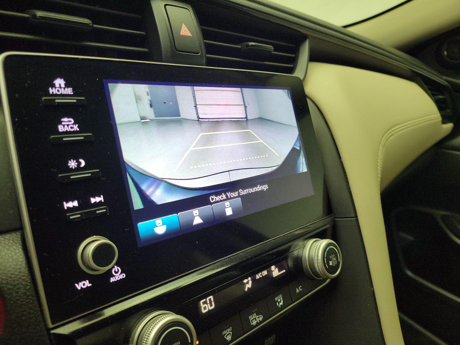 Thumbnail: 2020 Honda Insight - 14