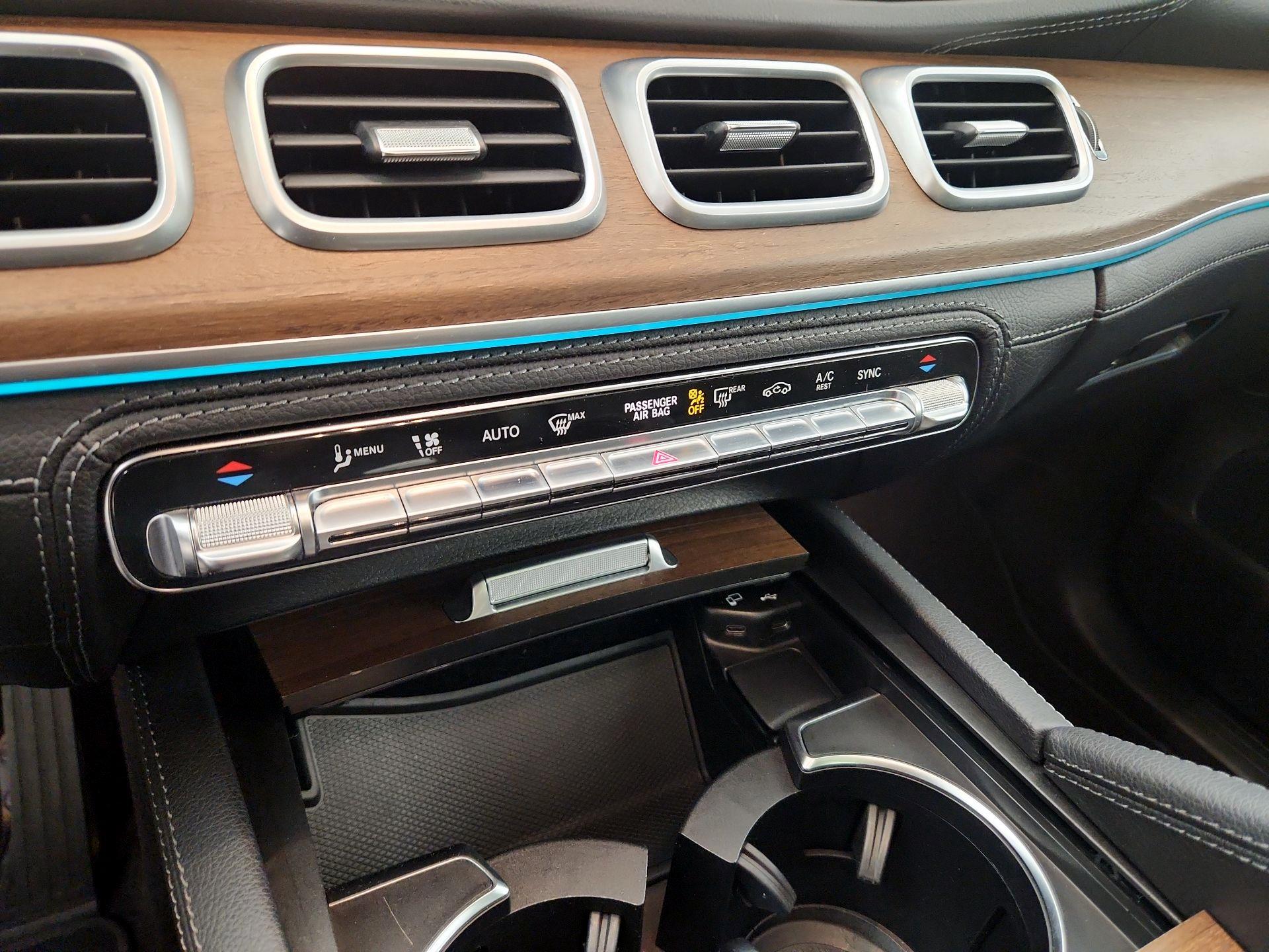 Thumbnail: 2022 Mercedes-Benz GLE - 17