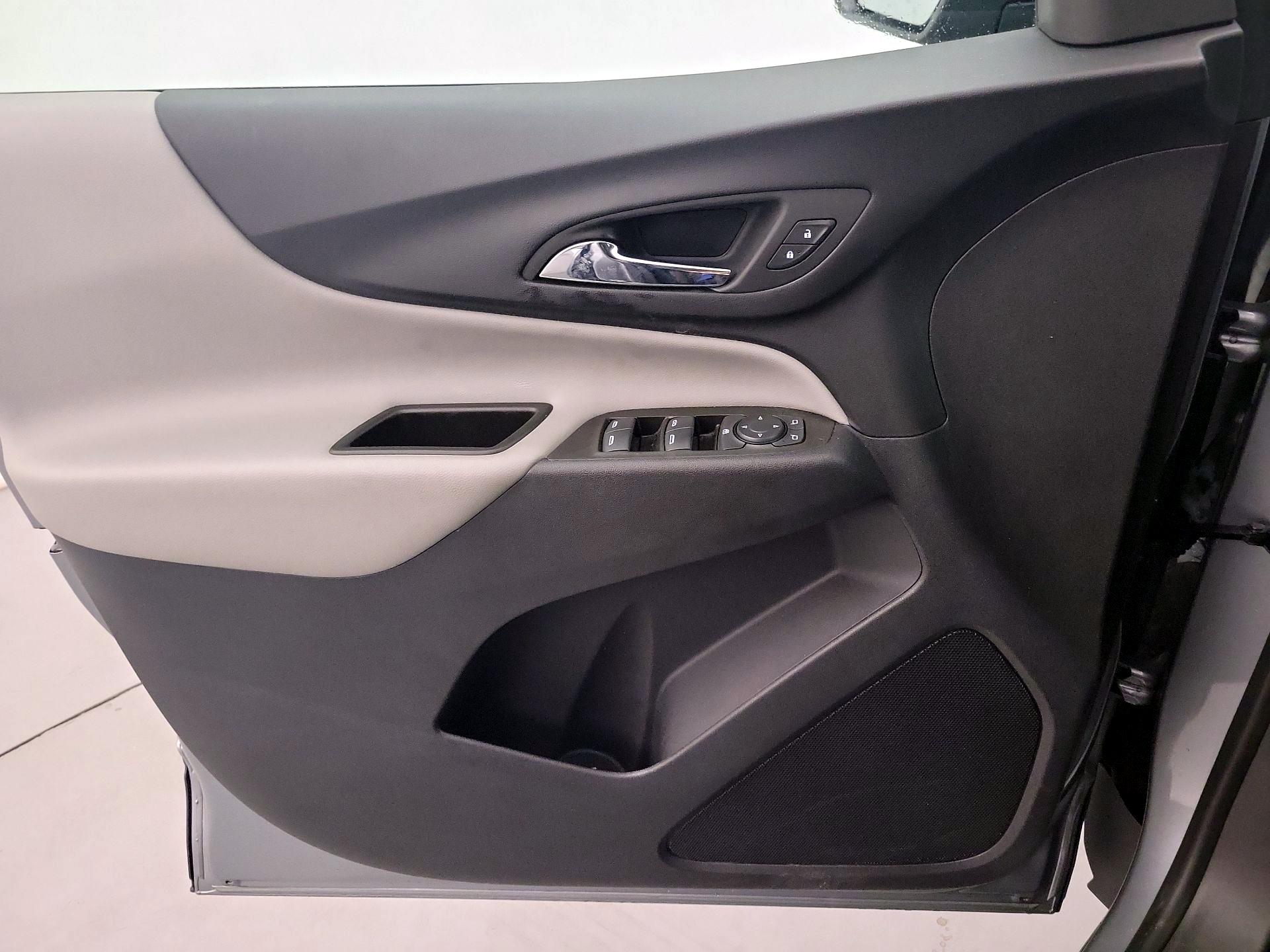 Thumbnail: 2023 Chevrolet Equinox - 12