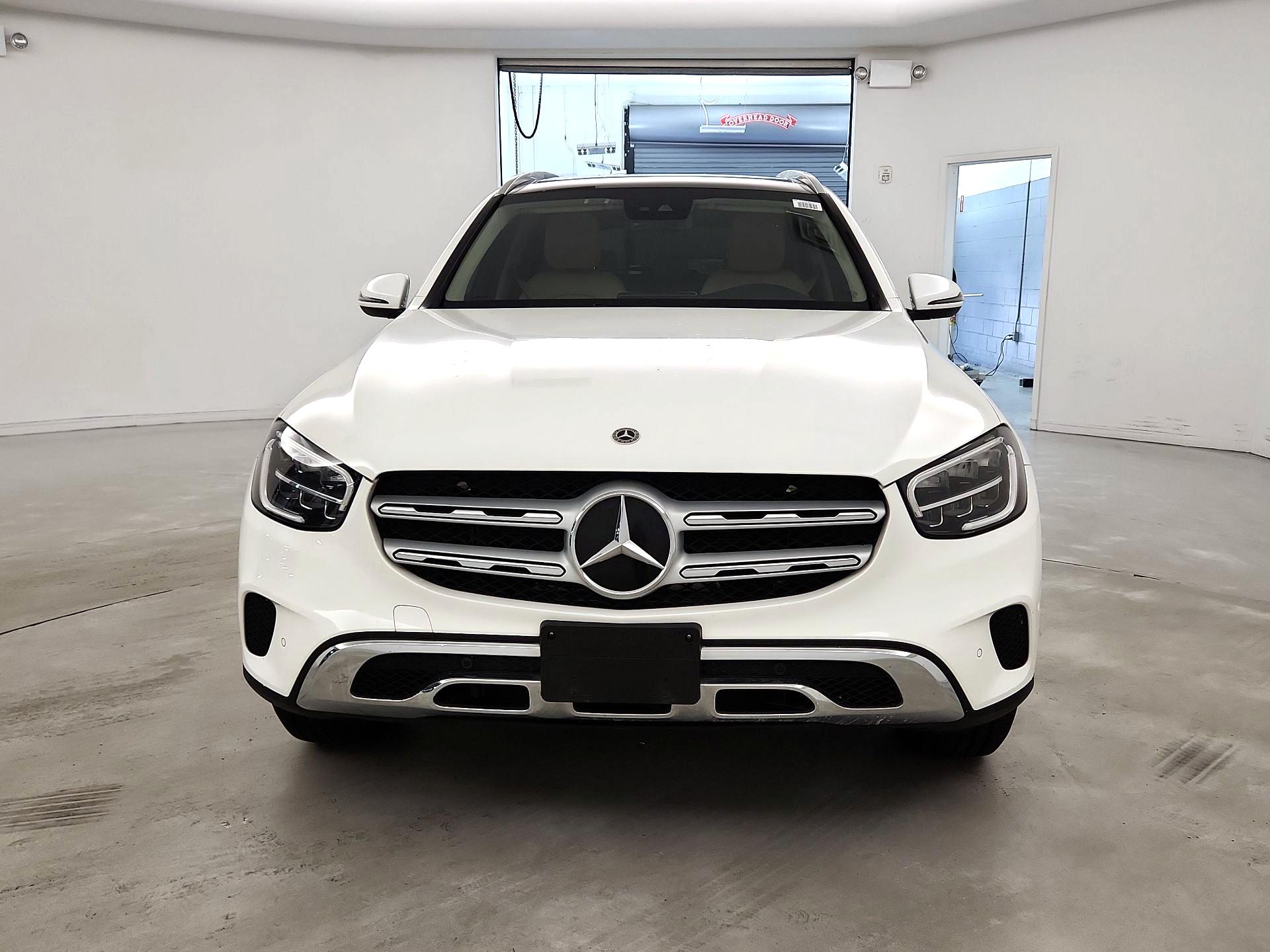 Thumbnail: 2022 Mercedes-Benz GLC - 2