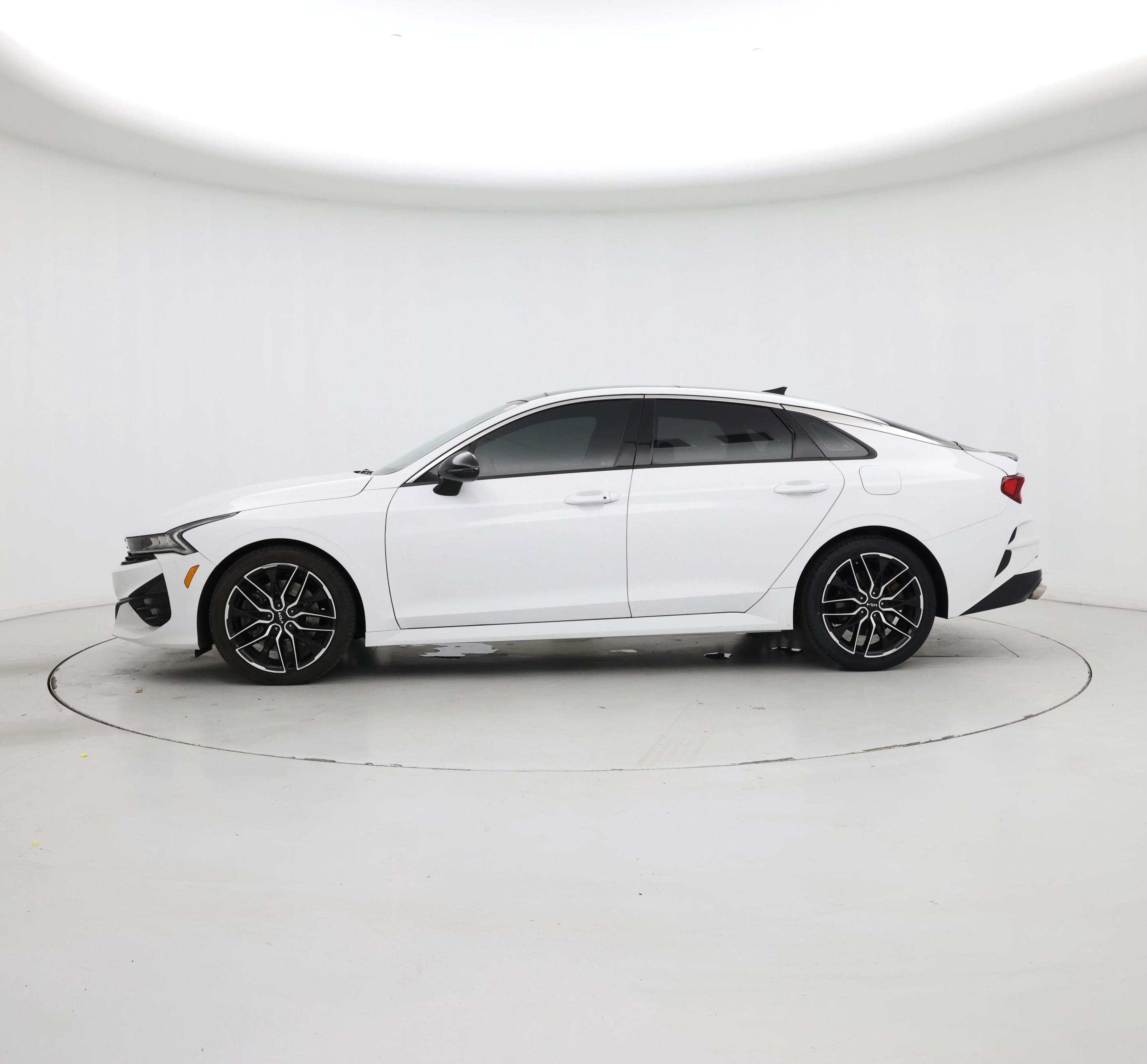Thumbnail: 2022 Kia K5 - 3