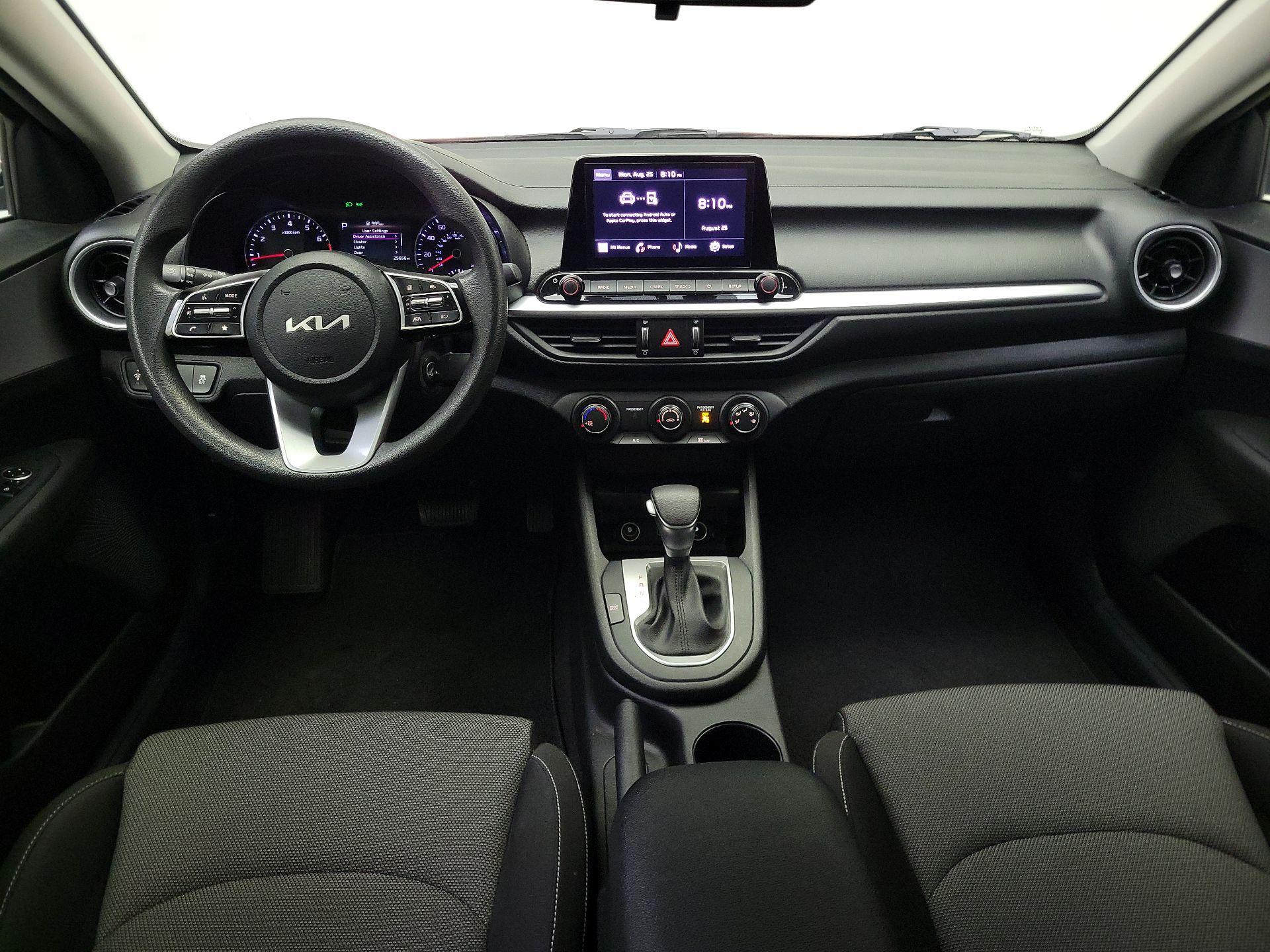 Thumbnail: 2023 Kia Forte - 9