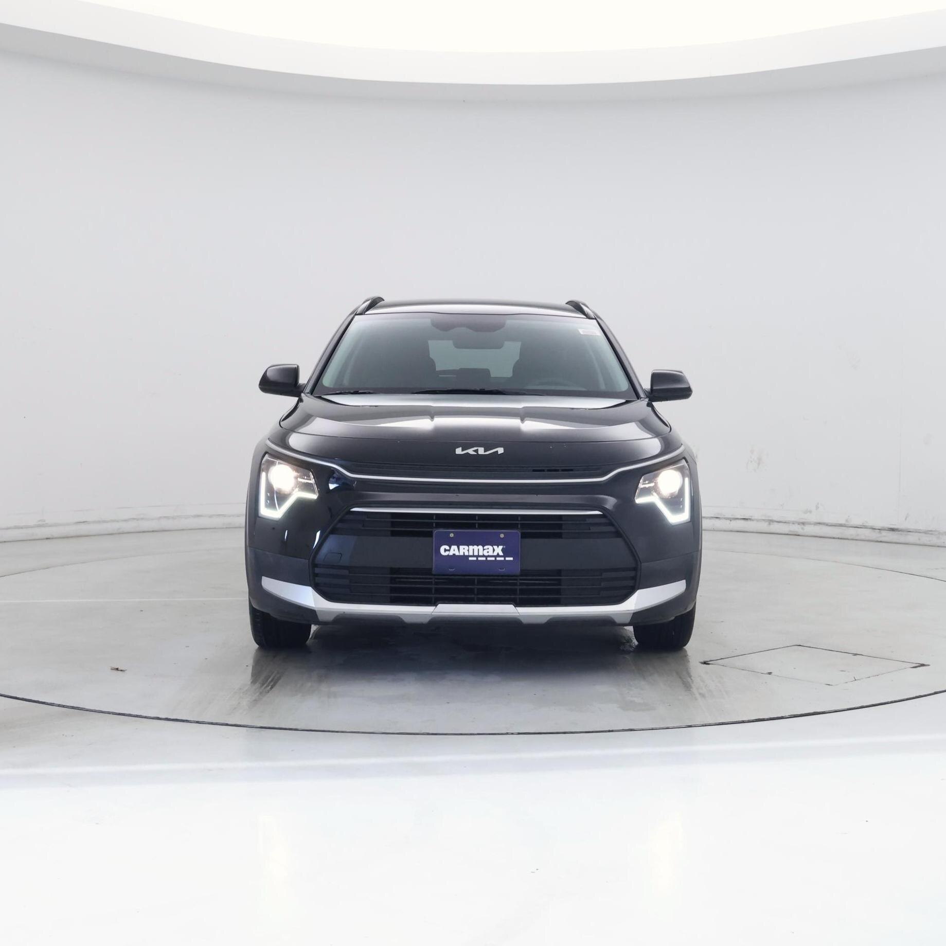 Thumbnail: 2023 Kia Niro - 5