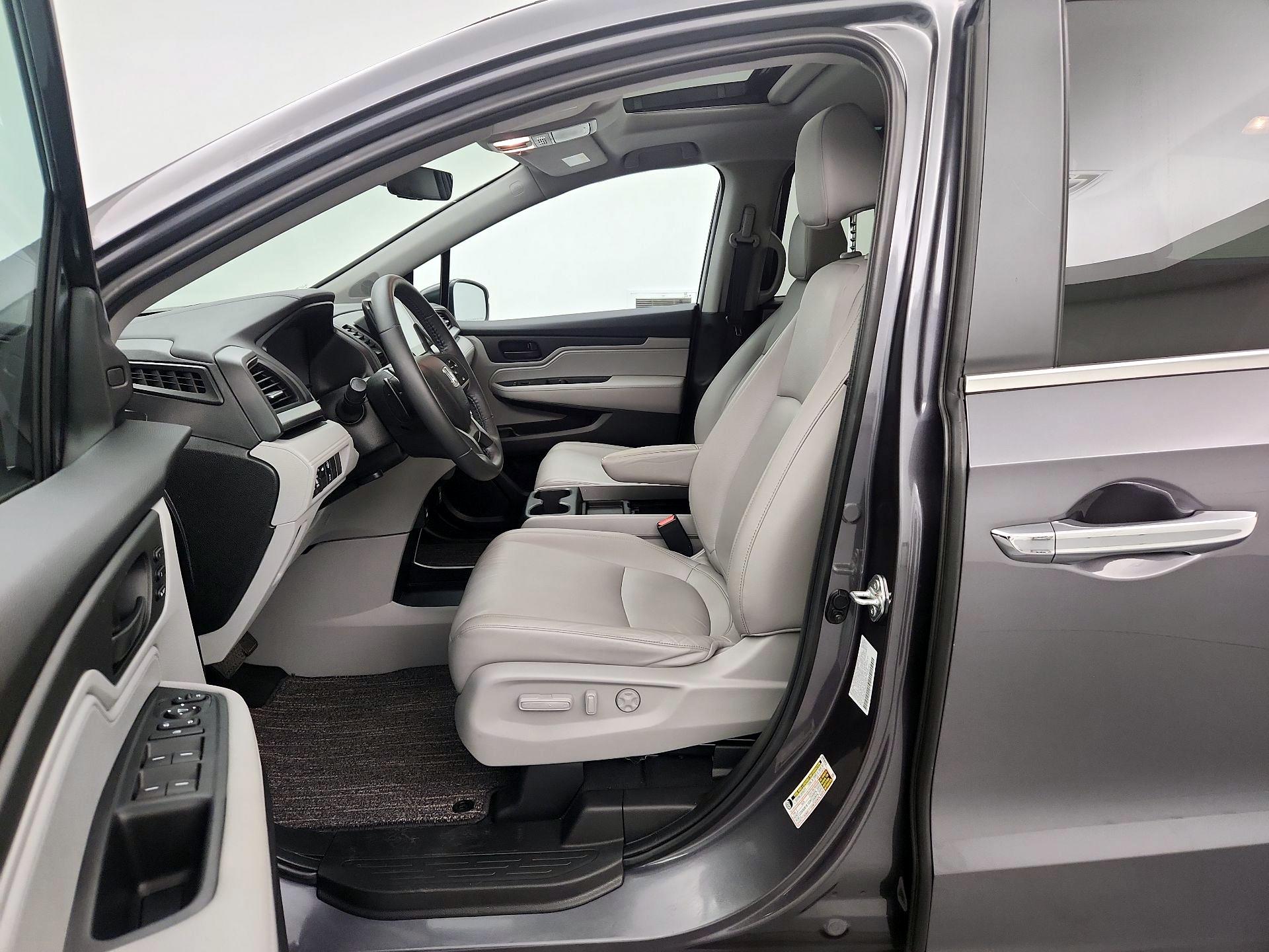 Thumbnail: 2022 Honda Odyssey - 11