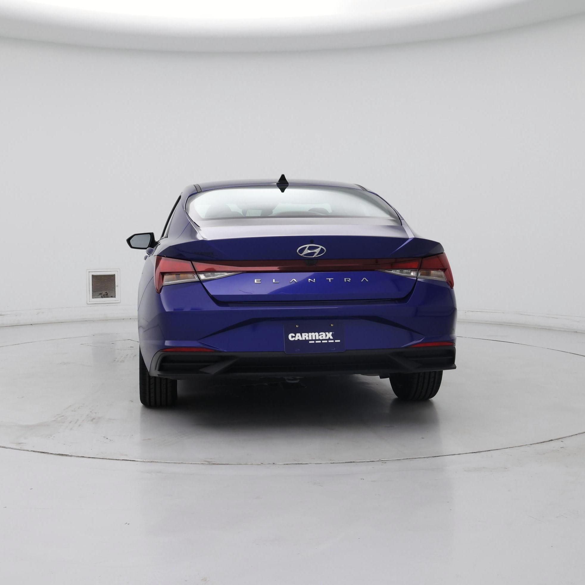 Thumbnail: 2023 Hyundai Elantra - 6