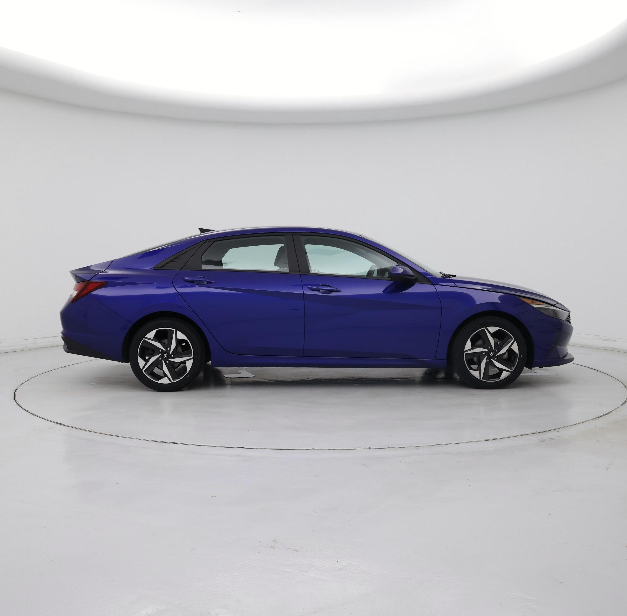Thumbnail: 2023 Hyundai Elantra - 7