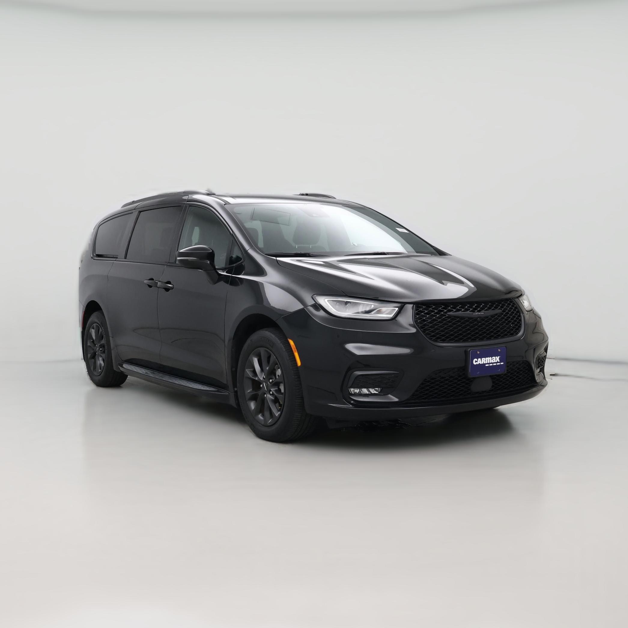 Thumbnail: 2021 Chrysler Pacifica - 1