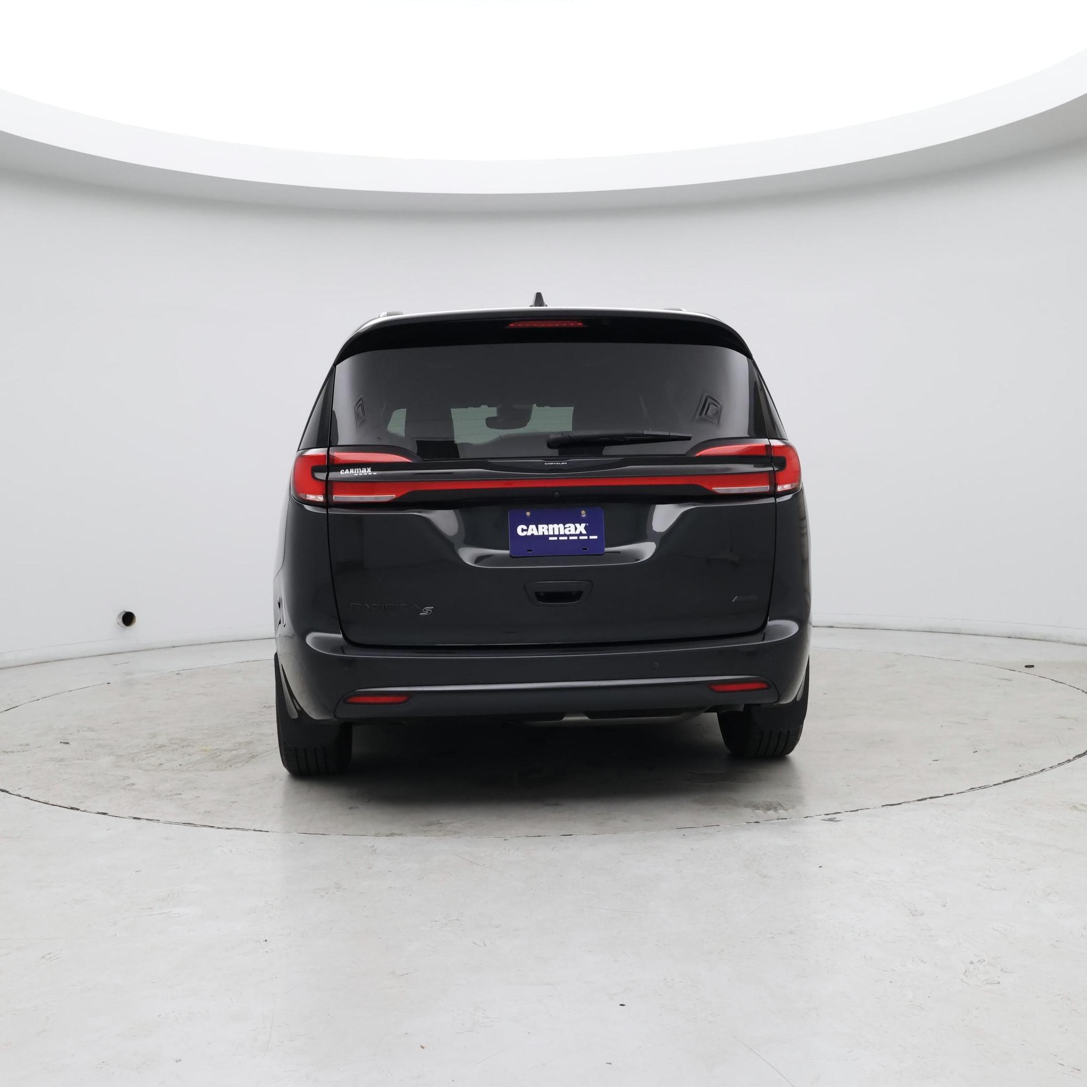 Thumbnail: 2021 Chrysler Pacifica - 6