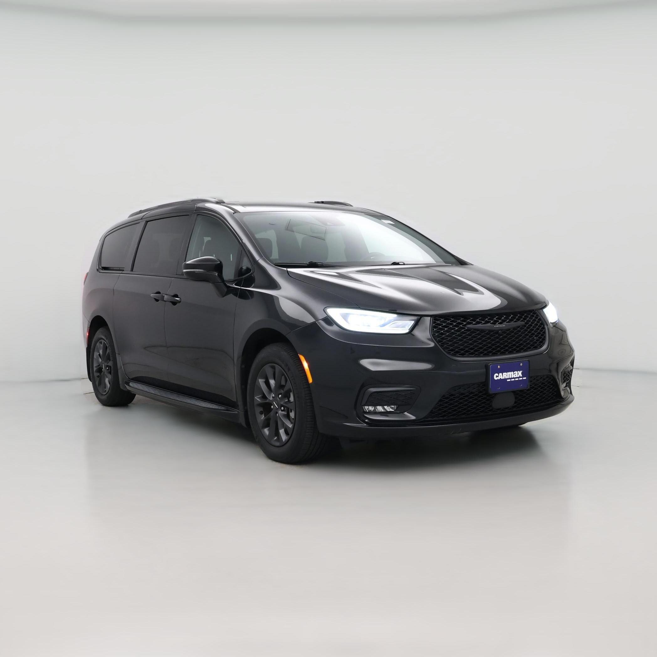 Thumbnail: 2021 Chrysler Pacifica - 1