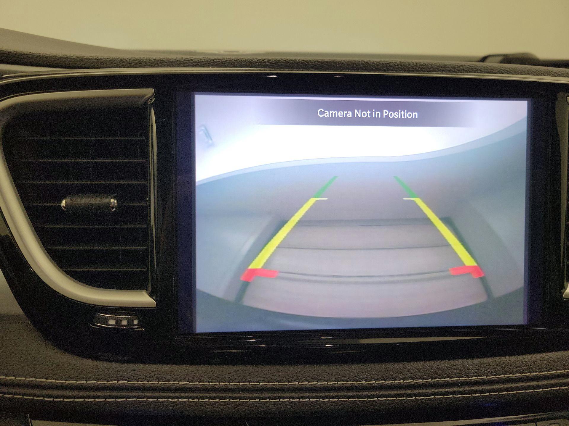 Thumbnail: 2021 Chrysler Pacifica - 15