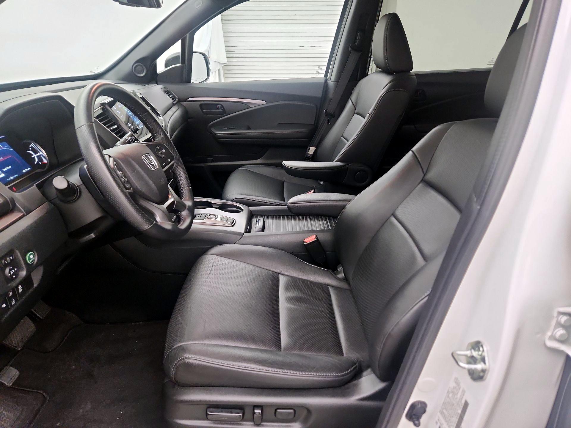 Thumbnail: 2023 Honda Passport - 11