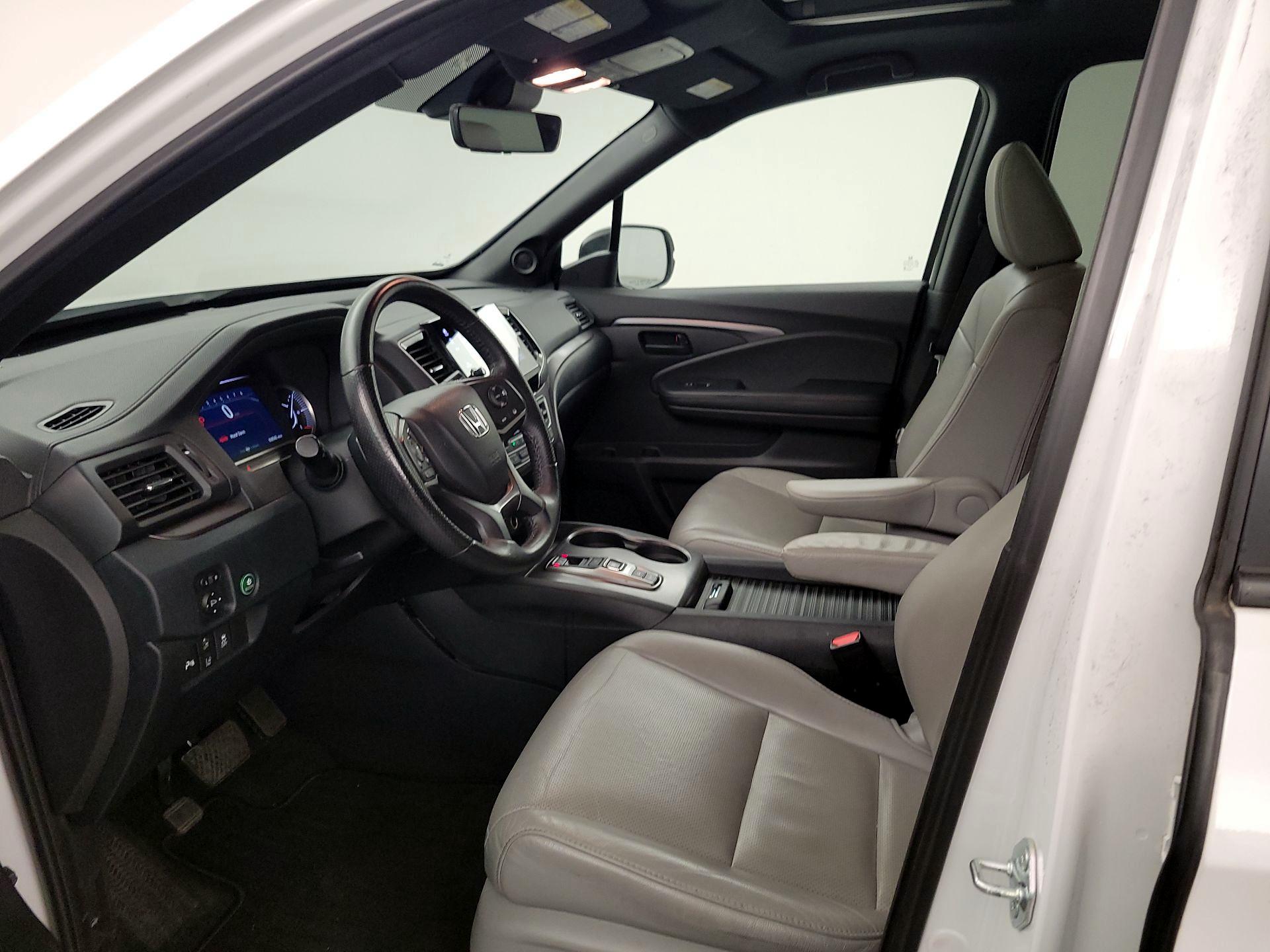 Thumbnail: 2023 Honda Passport - 11