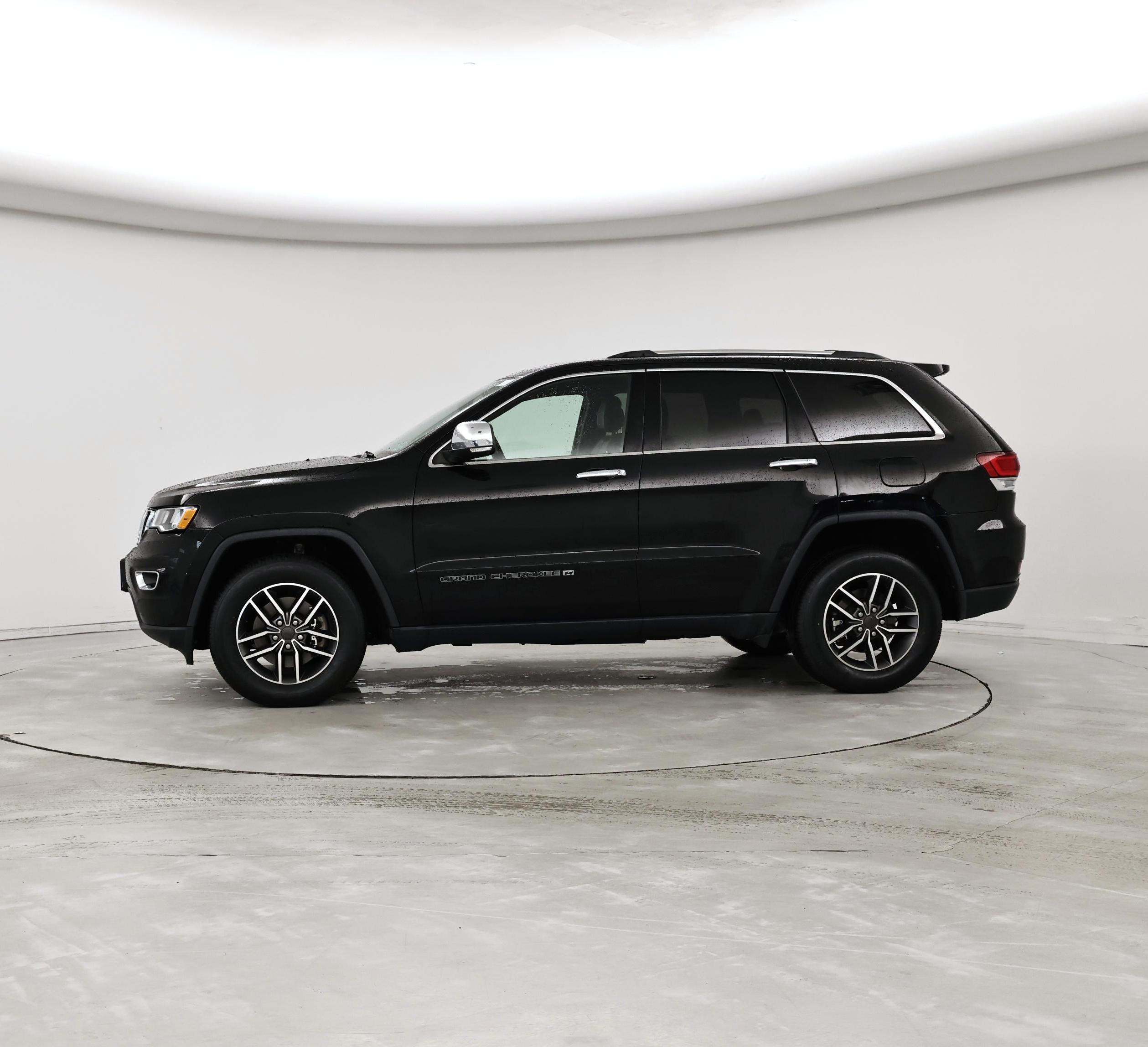 Thumbnail: 2022 Jeep Grand Cherokee - 3