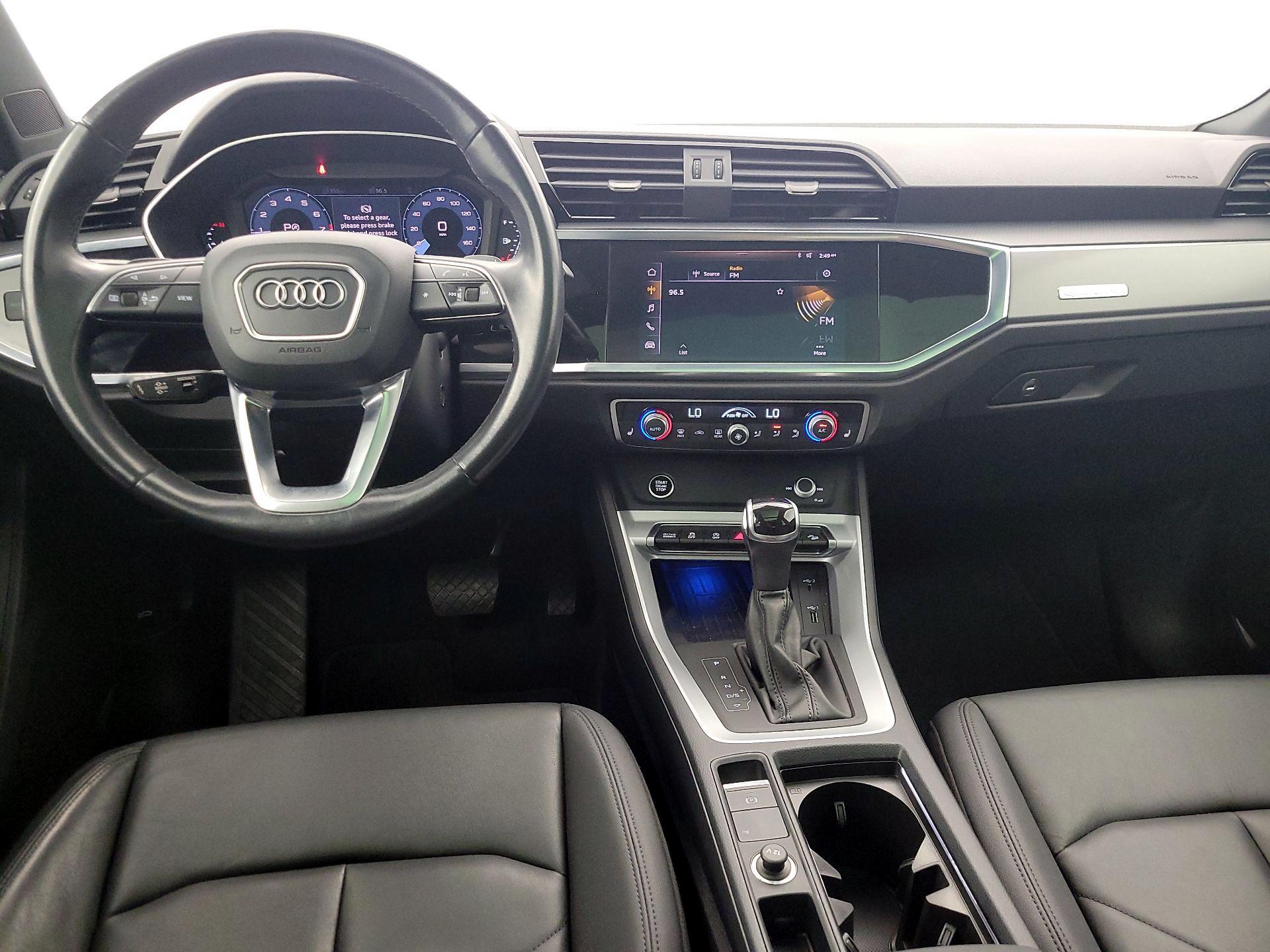 Thumbnail: 2021 Audi Q3 - 9