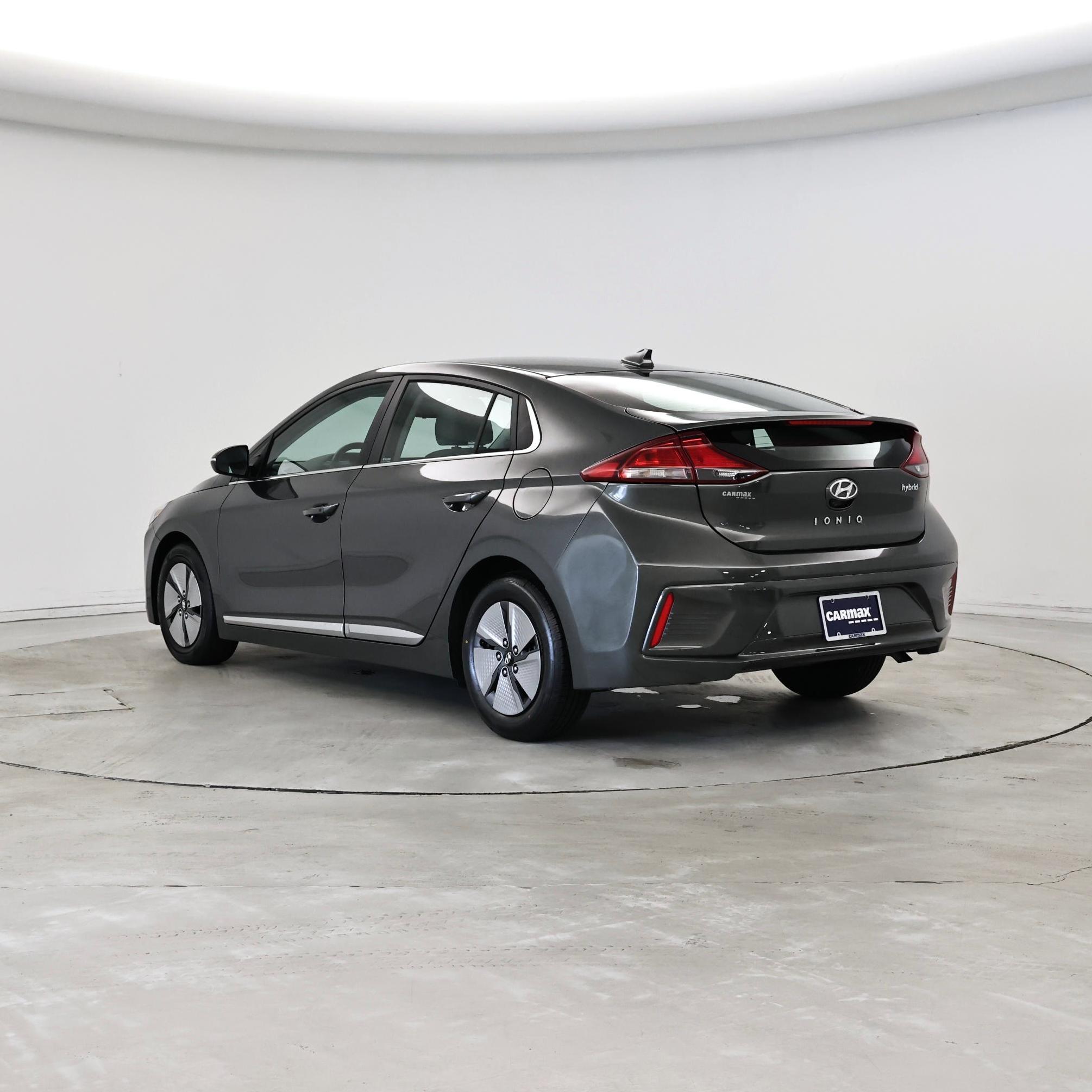 Thumbnail: 2022 Hyundai Ioniq - 2