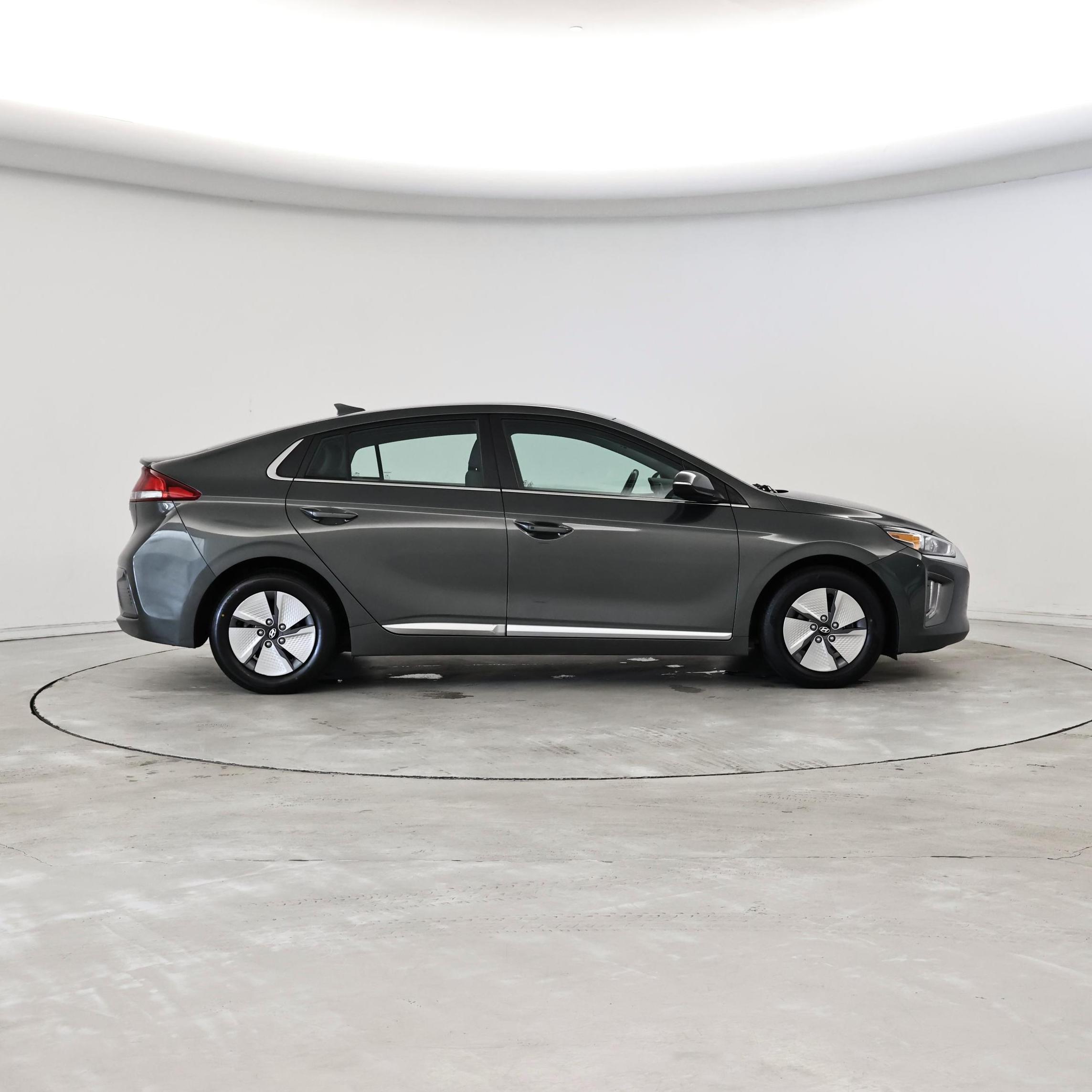 Thumbnail: 2022 Hyundai Ioniq - 7