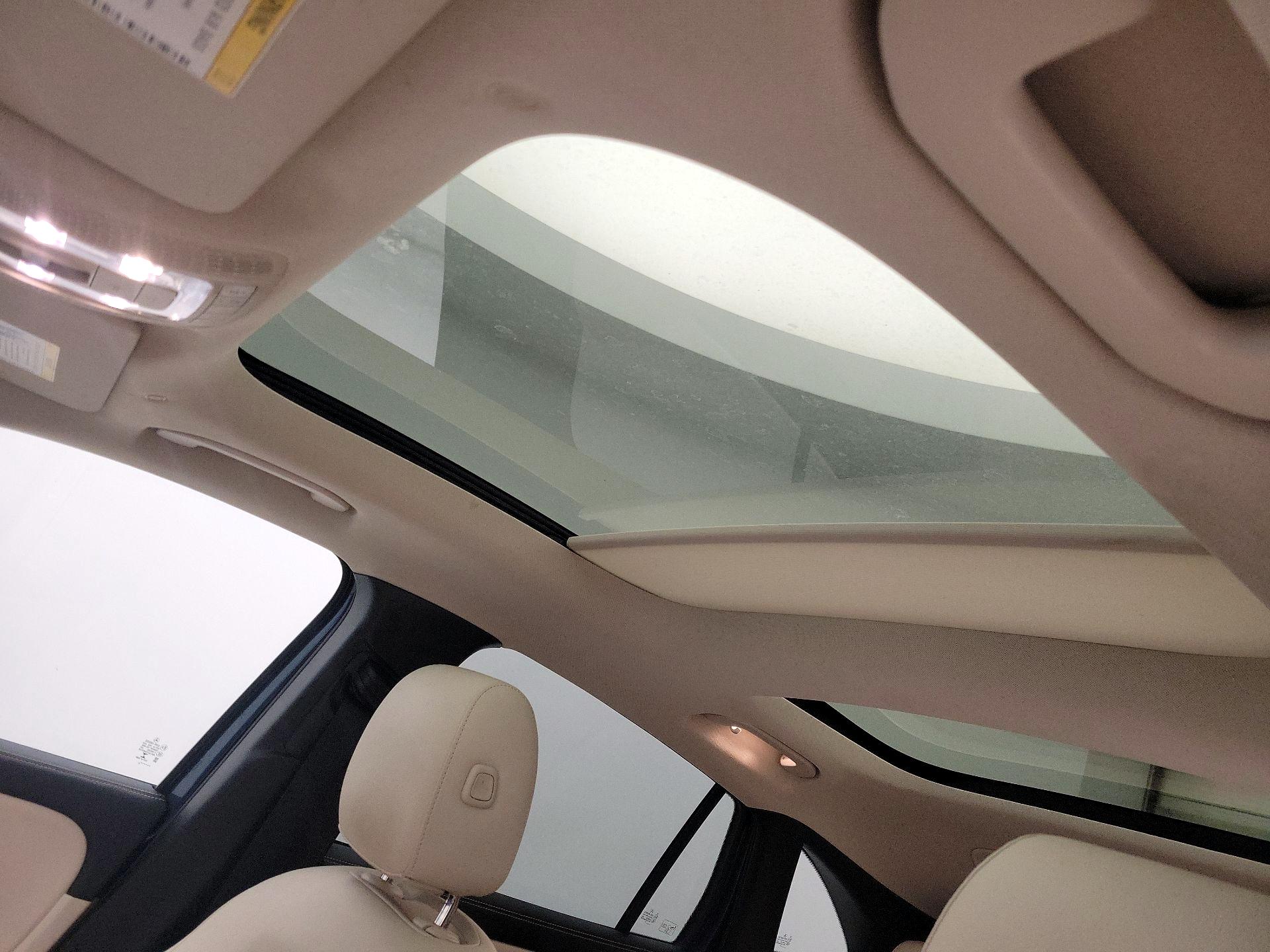 Thumbnail: 2021 Mercedes-Benz GLA - 19