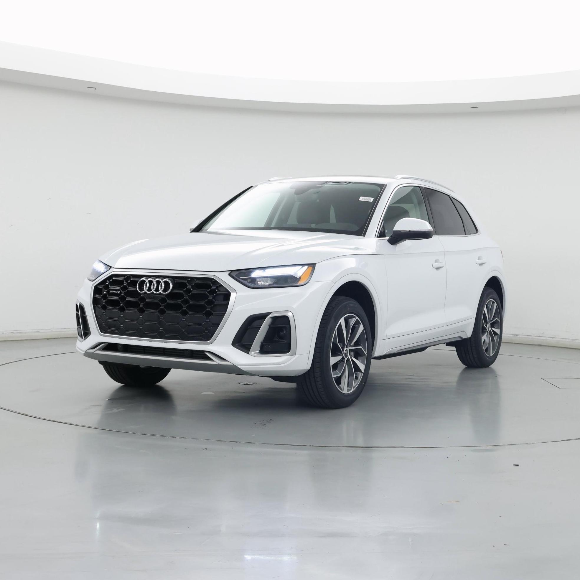 Thumbnail: 2022 Audi Q5 - 4