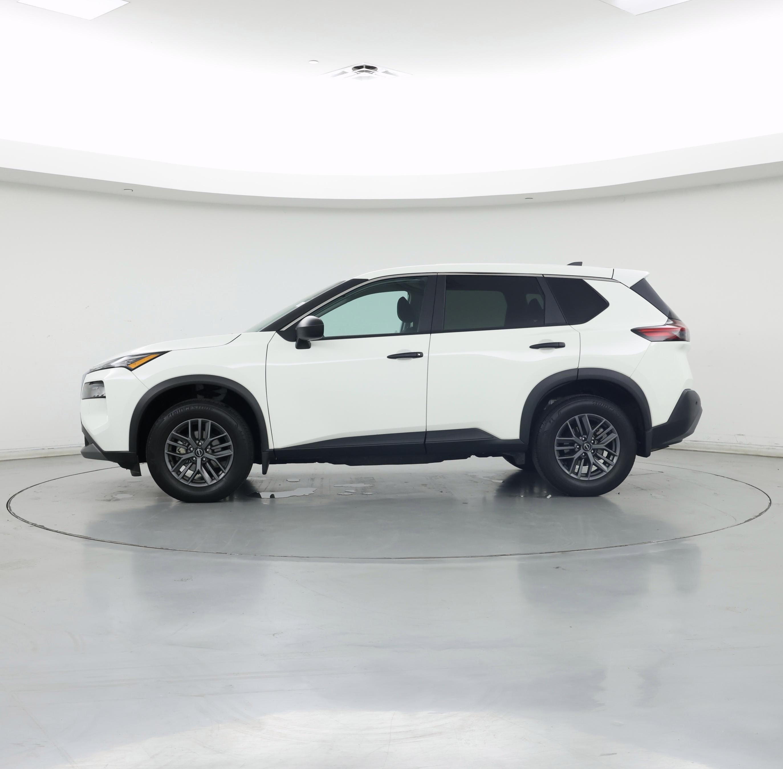 Thumbnail: 2023 Nissan Rogue - 3