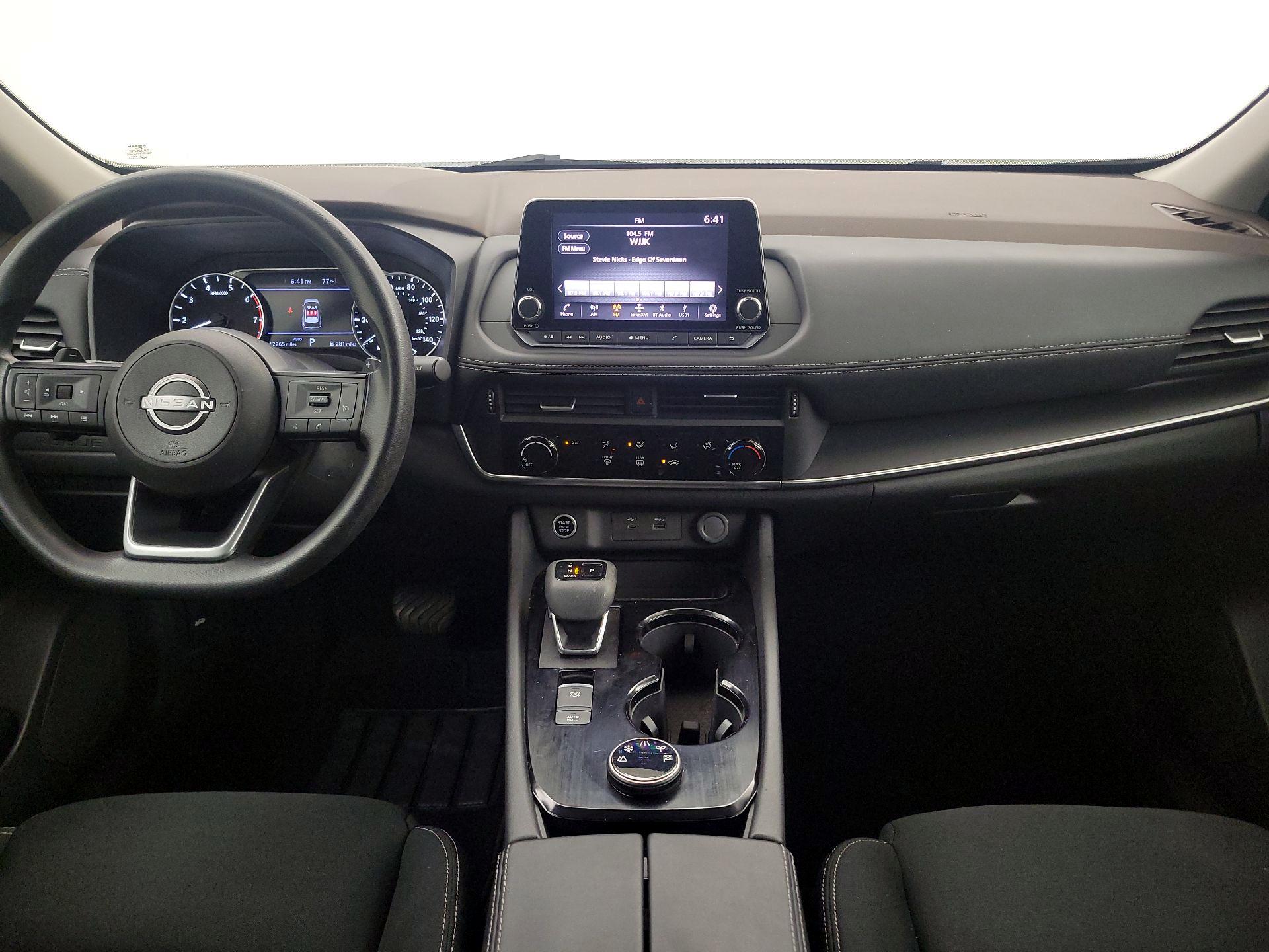 Thumbnail: 2023 Nissan Rogue - 9