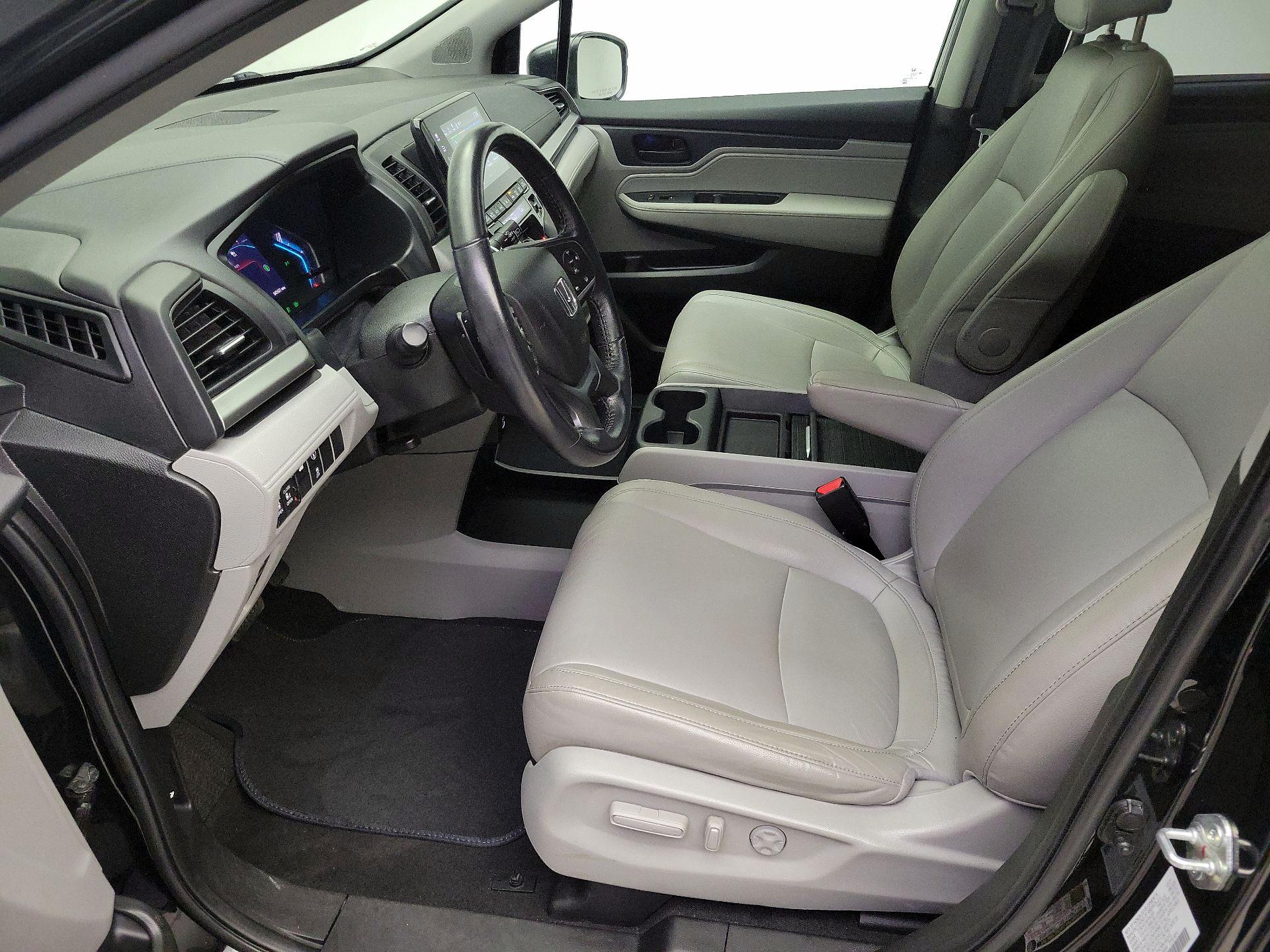 Thumbnail: 2022 Honda Odyssey - 11