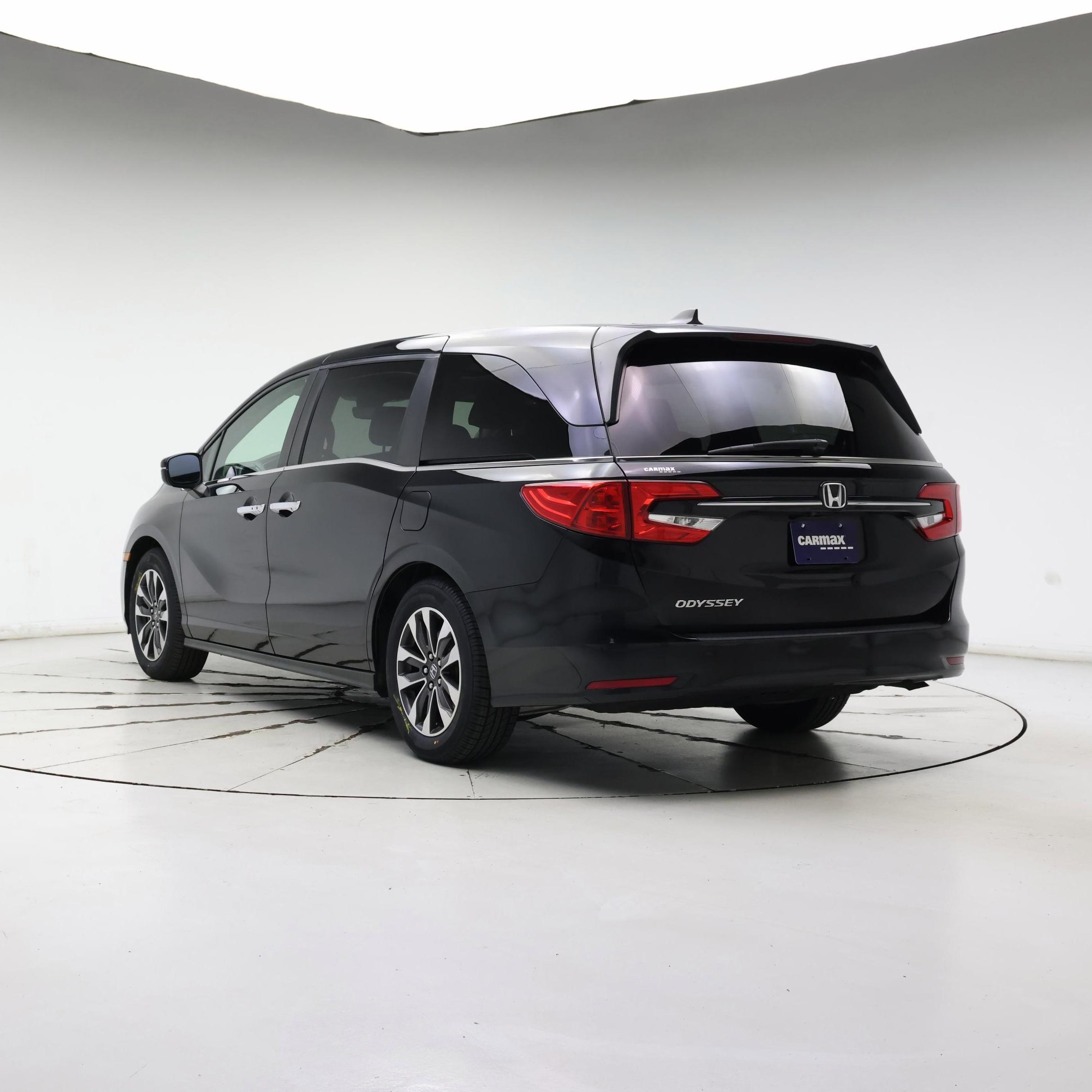 Thumbnail: 2022 Honda Odyssey - 2
