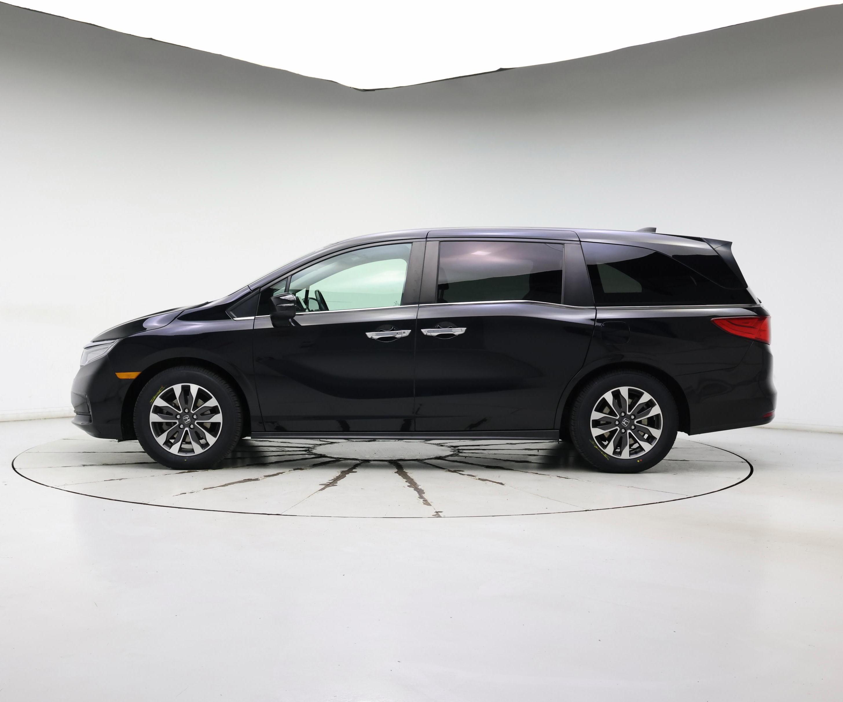 Thumbnail: 2022 Honda Odyssey - 3