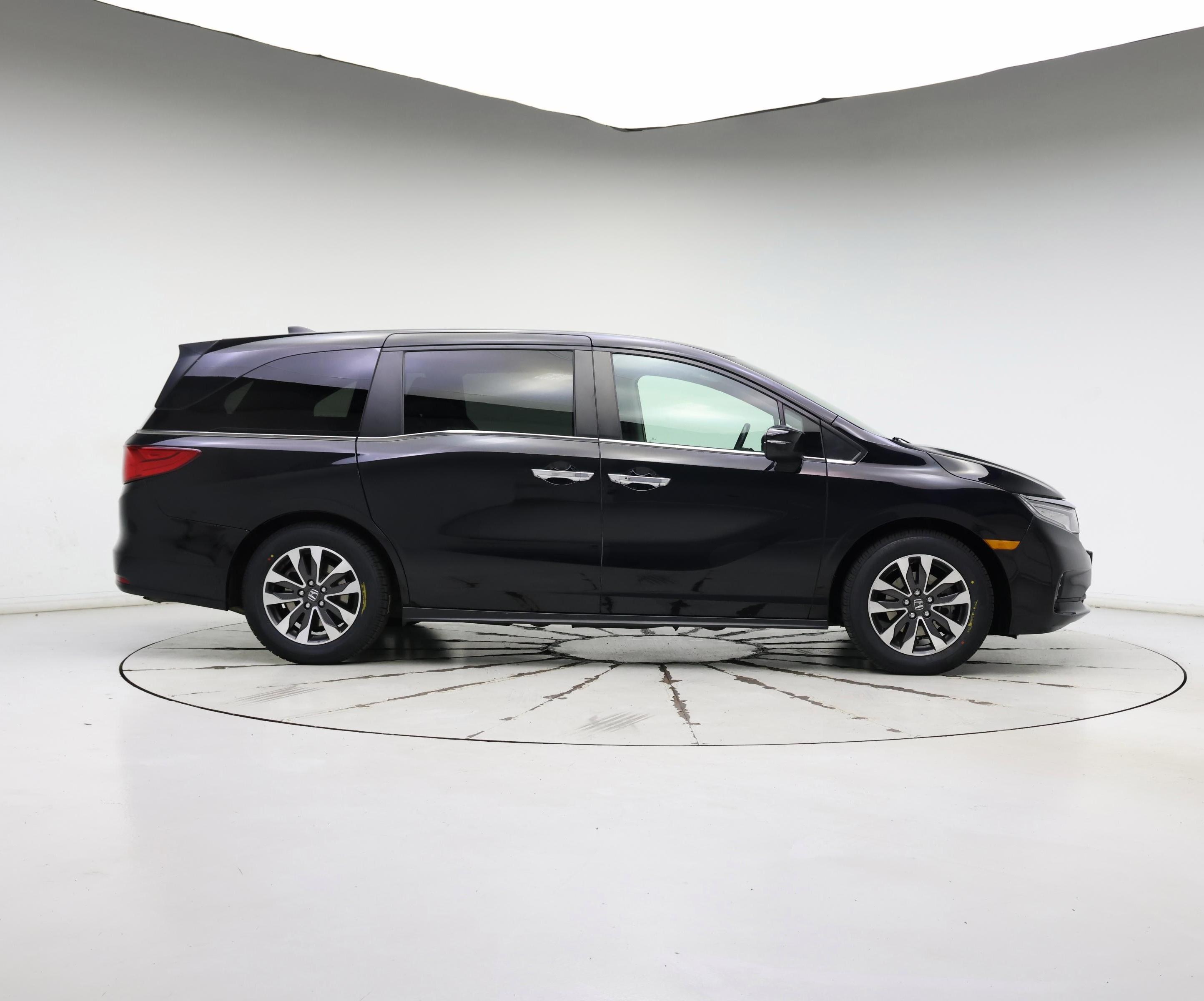 Thumbnail: 2022 Honda Odyssey - 7