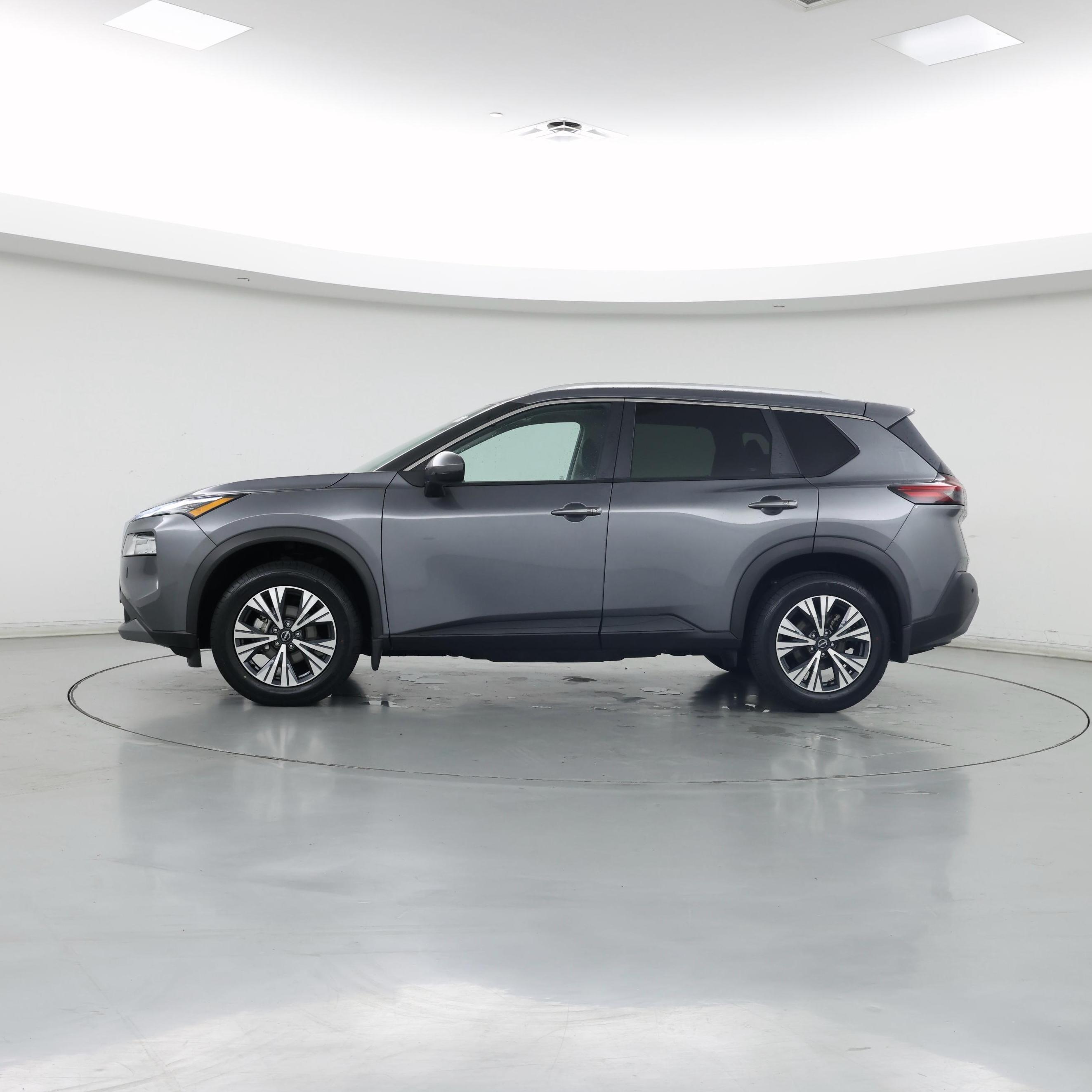 Thumbnail: 2022 Nissan Rogue - 3