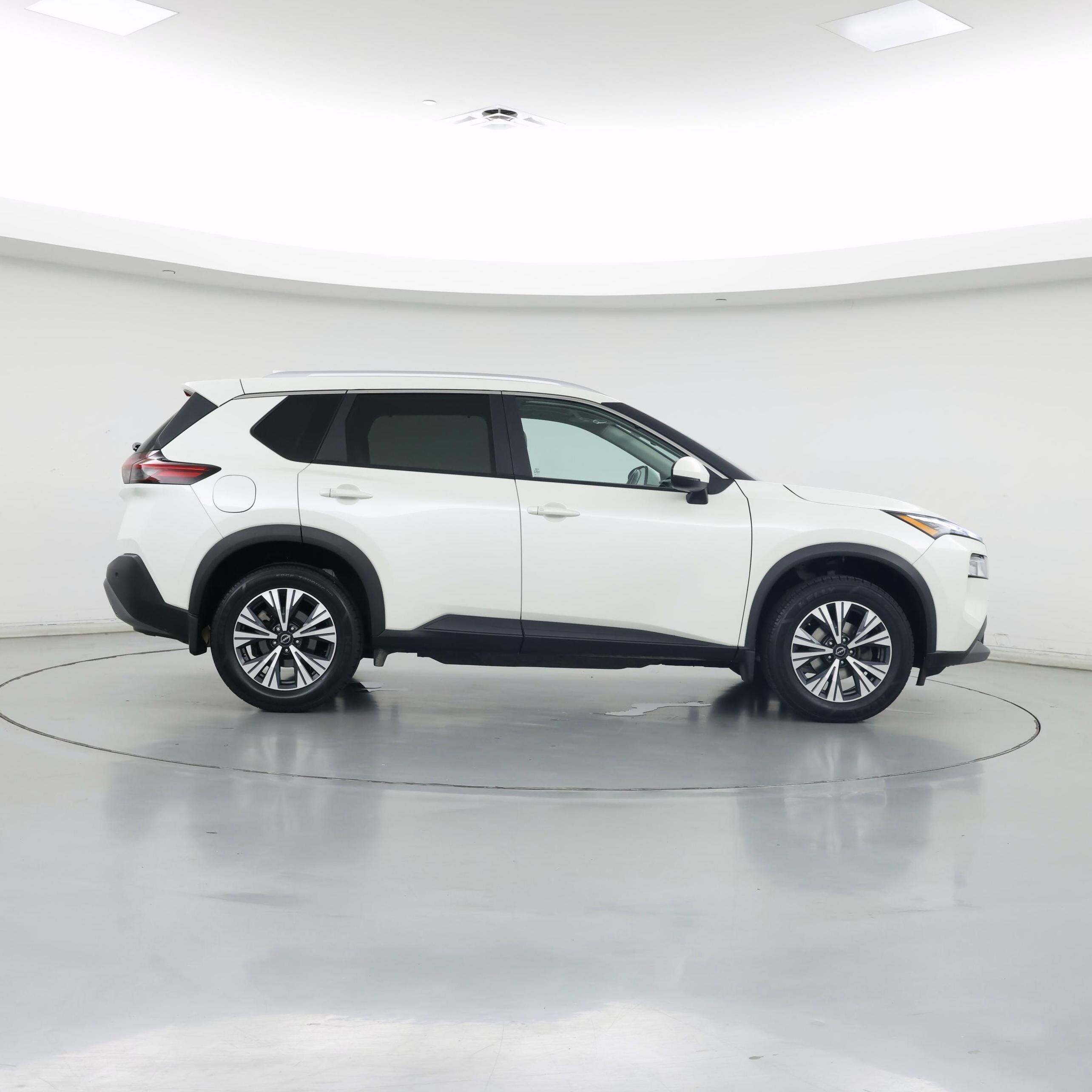 Thumbnail: 2022 Nissan Rogue - 7