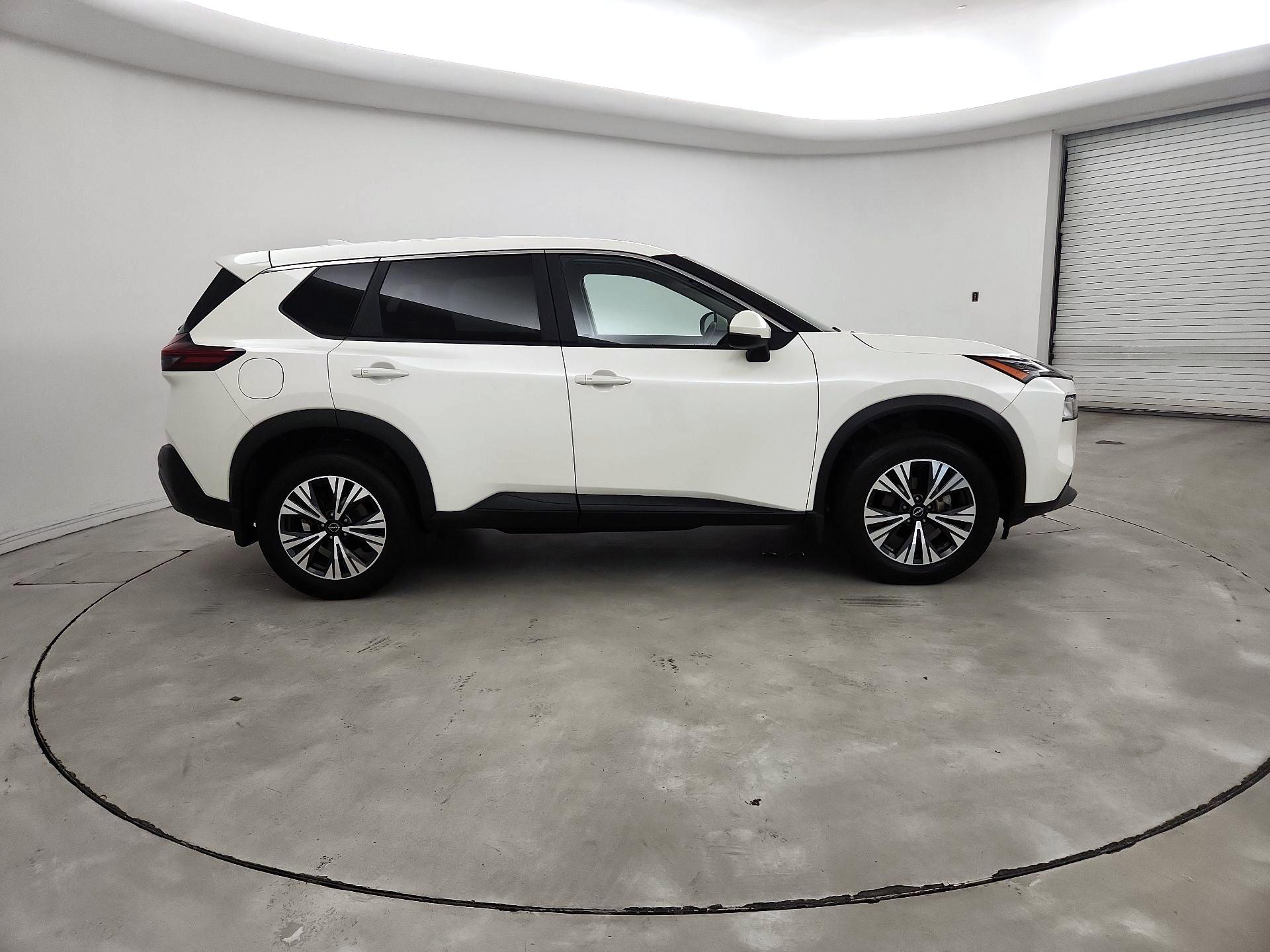 Thumbnail: 2023 Nissan Rogue - 4