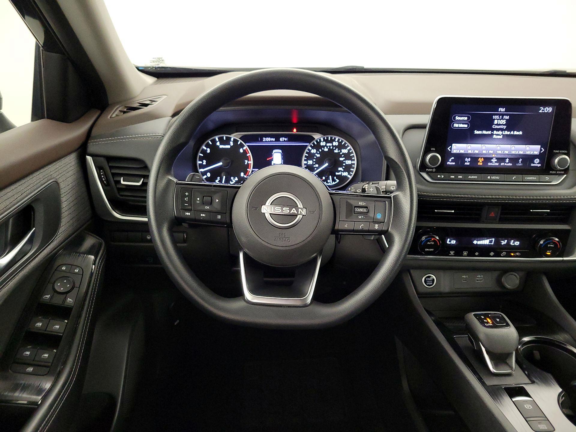 Thumbnail: 2023 Nissan Rogue - 10