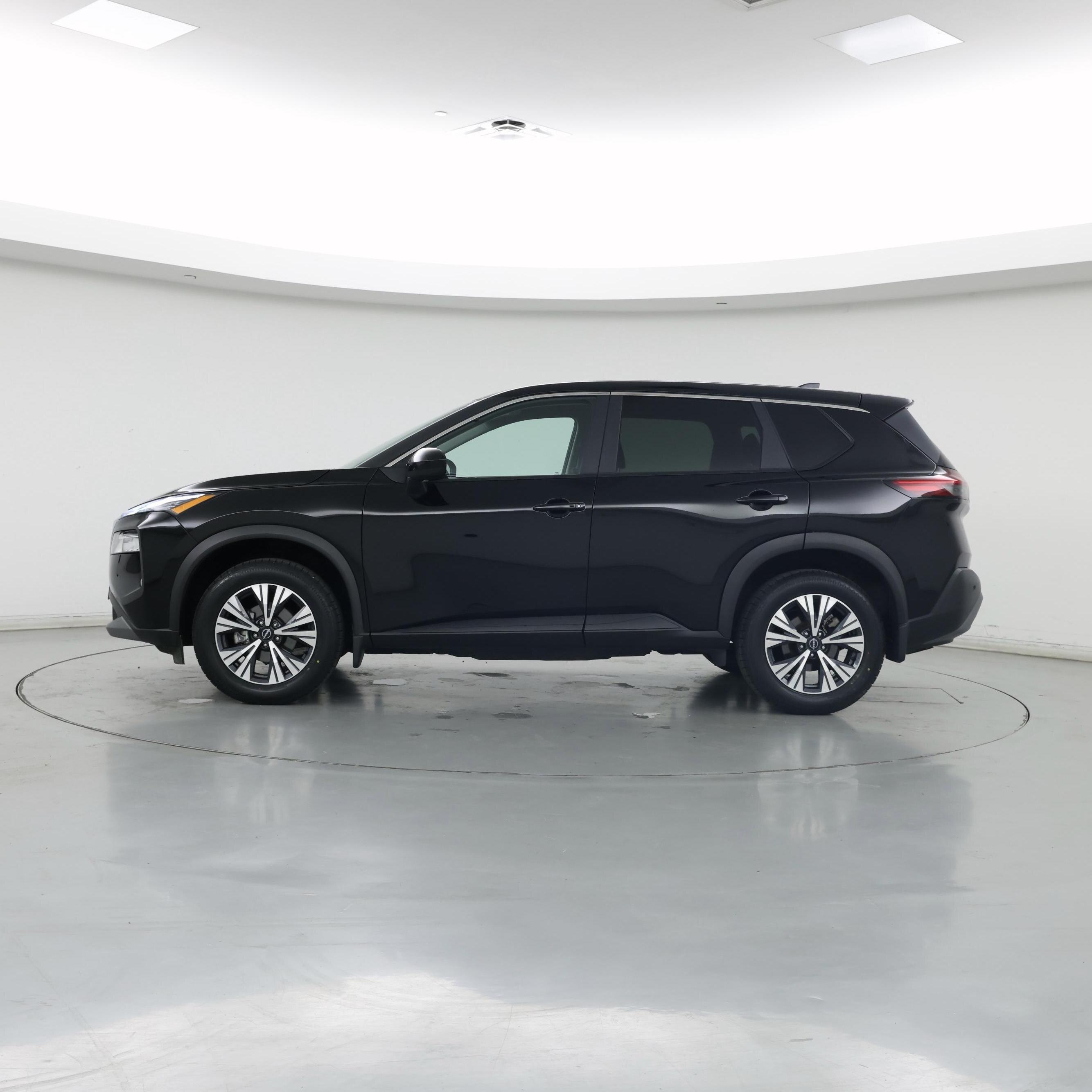 Thumbnail: 2023 Nissan Rogue - 3