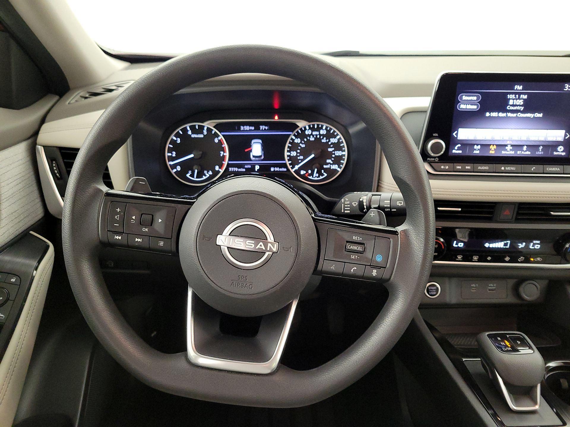 Thumbnail: 2023 Nissan Rogue - 10
