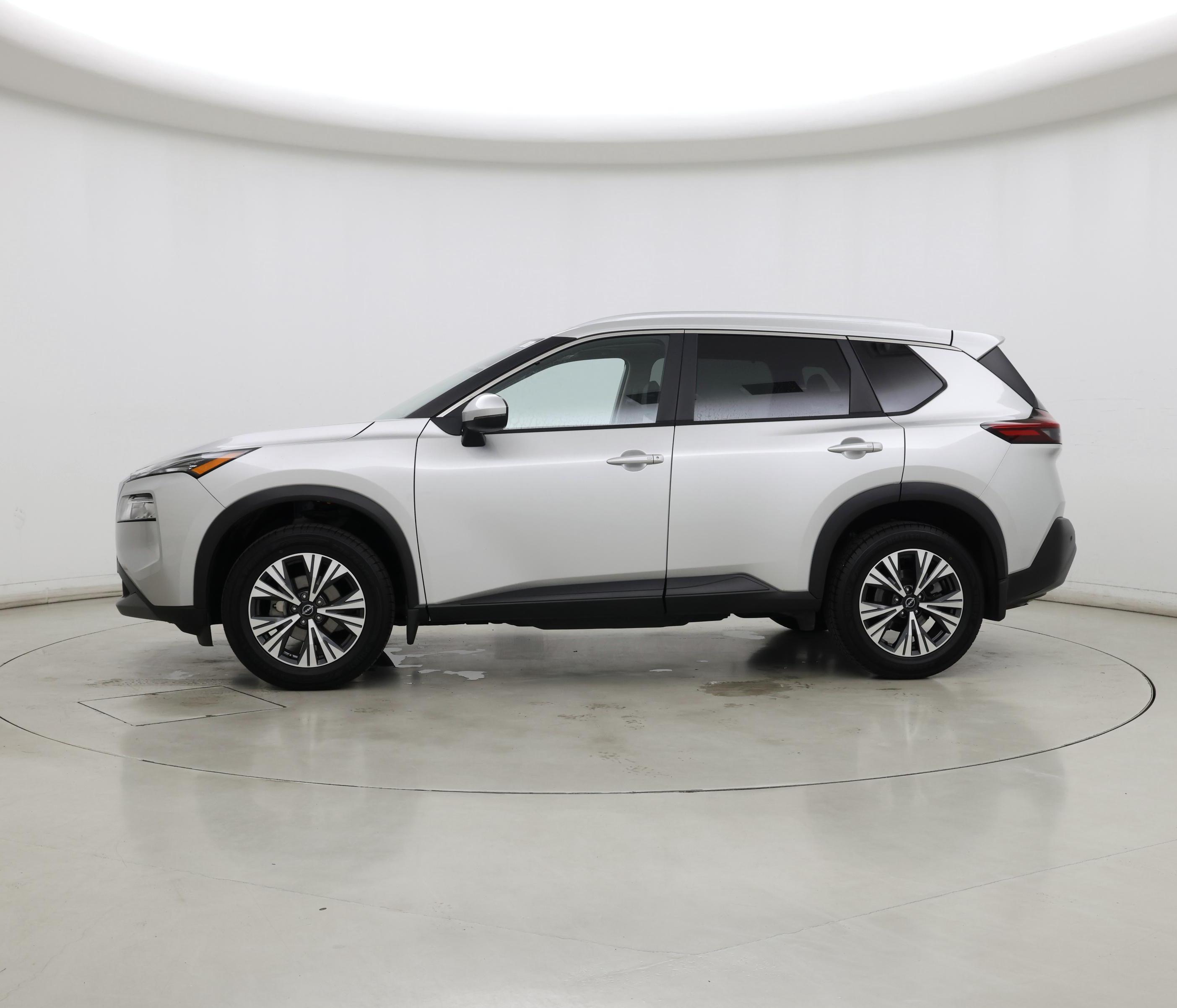 Thumbnail: 2022 Nissan Rogue - 3
