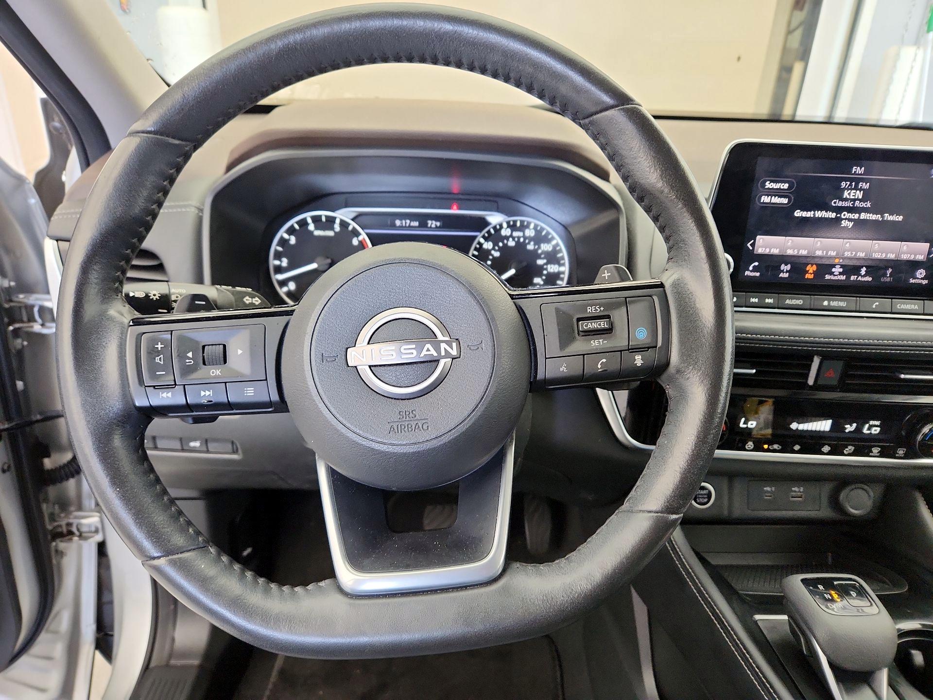 Thumbnail: 2023 Nissan Rogue - 10