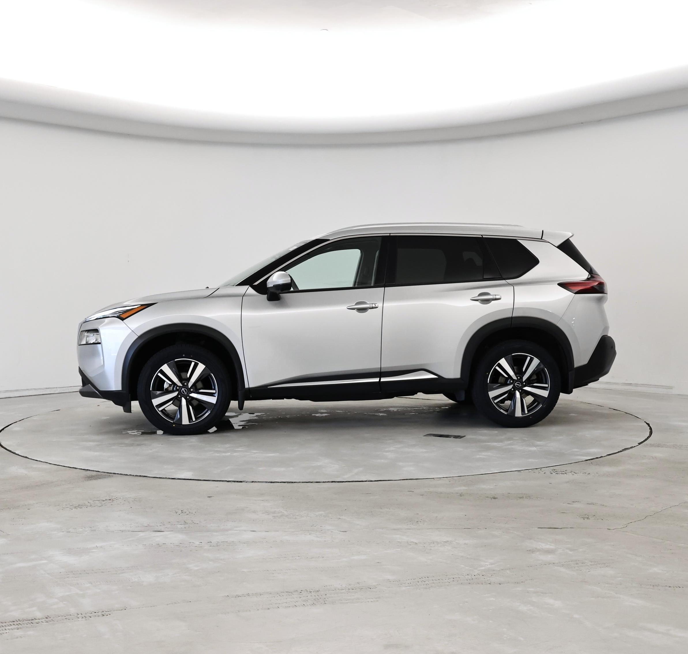 Thumbnail: 2023 Nissan Rogue - 3