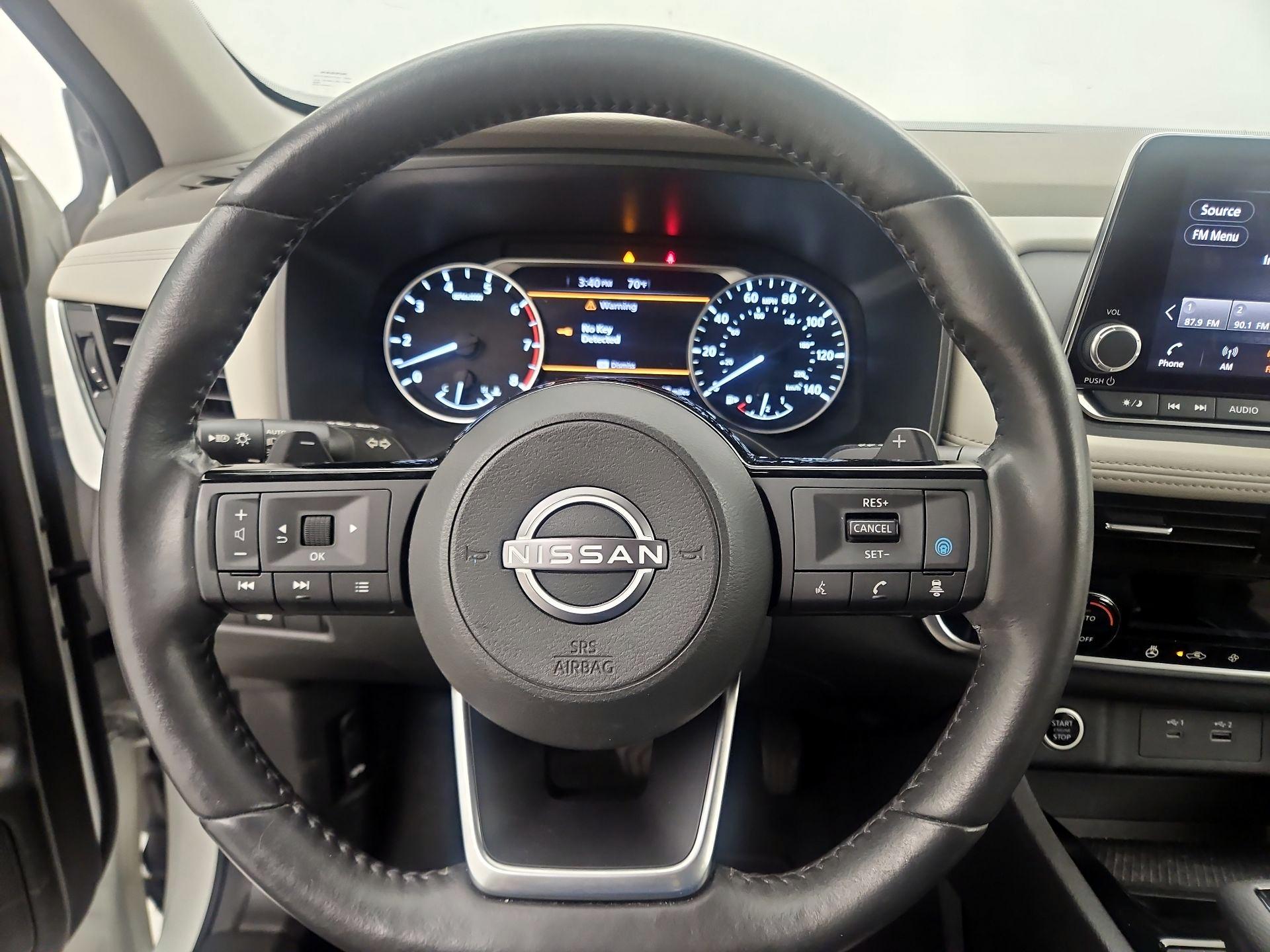 Thumbnail: 2022 Nissan Rogue - 10