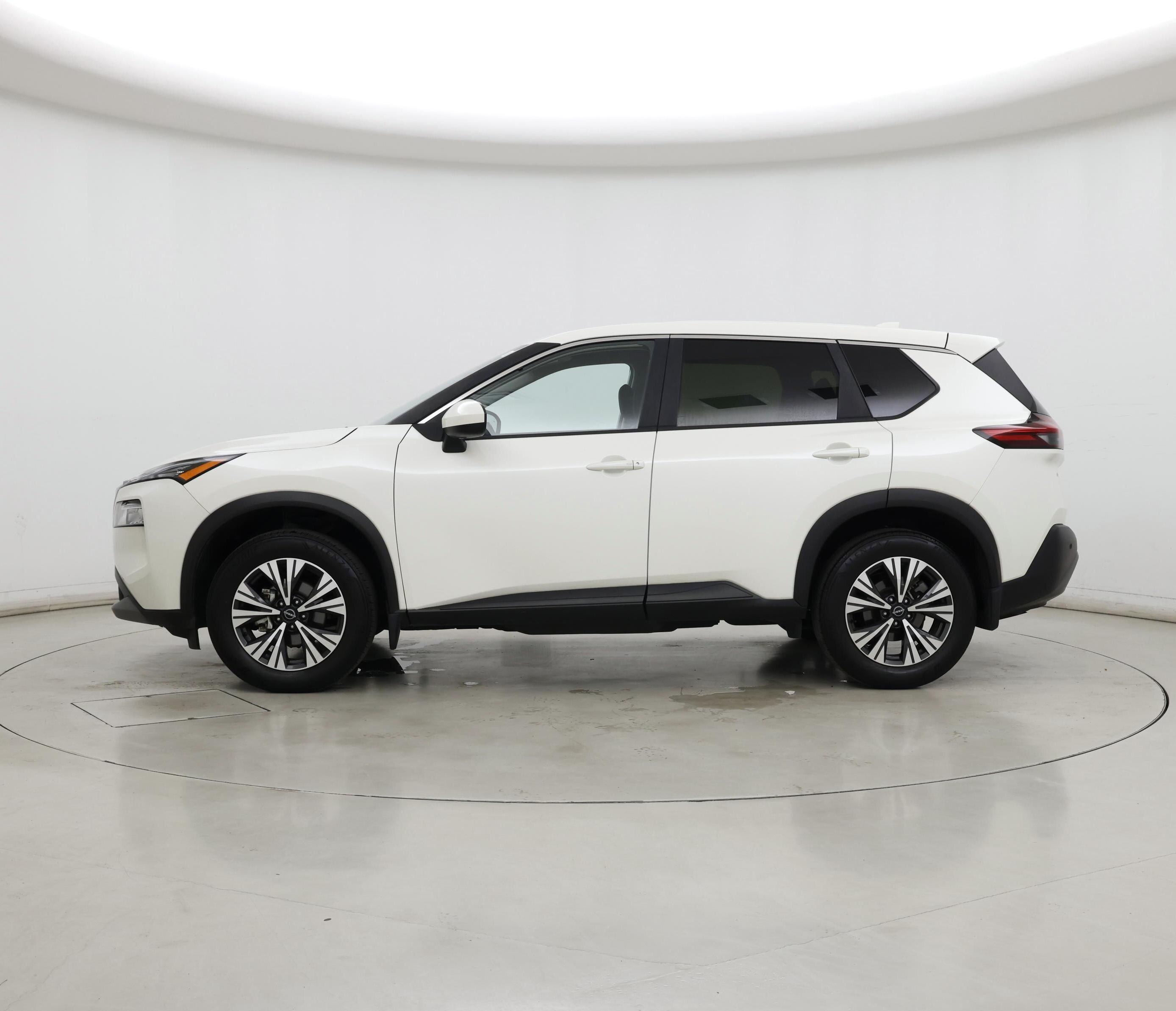 Thumbnail: 2023 Nissan Rogue - 3