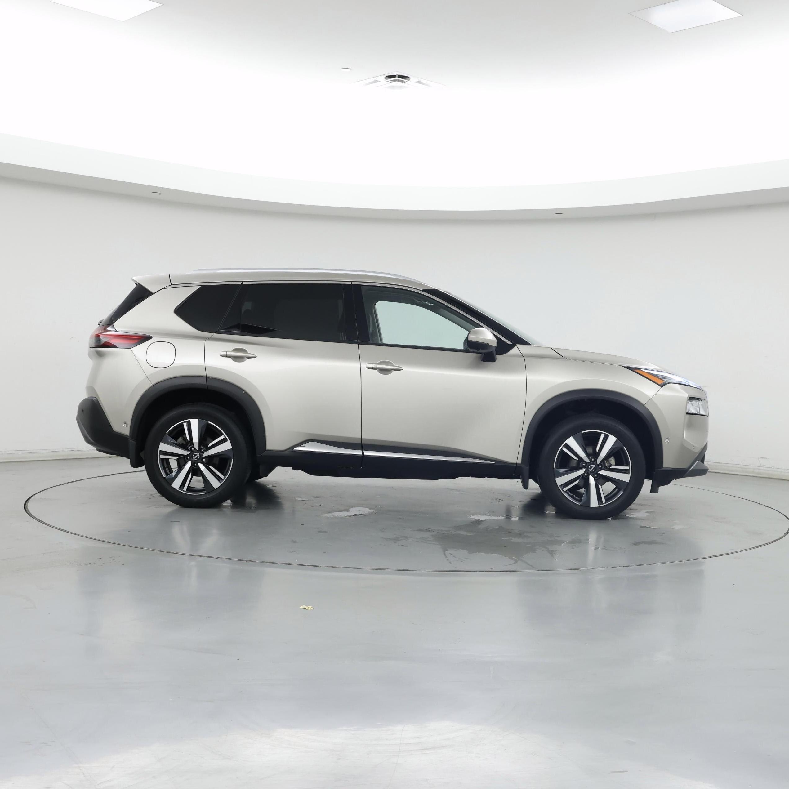 Thumbnail: 2022 Nissan Rogue - 7