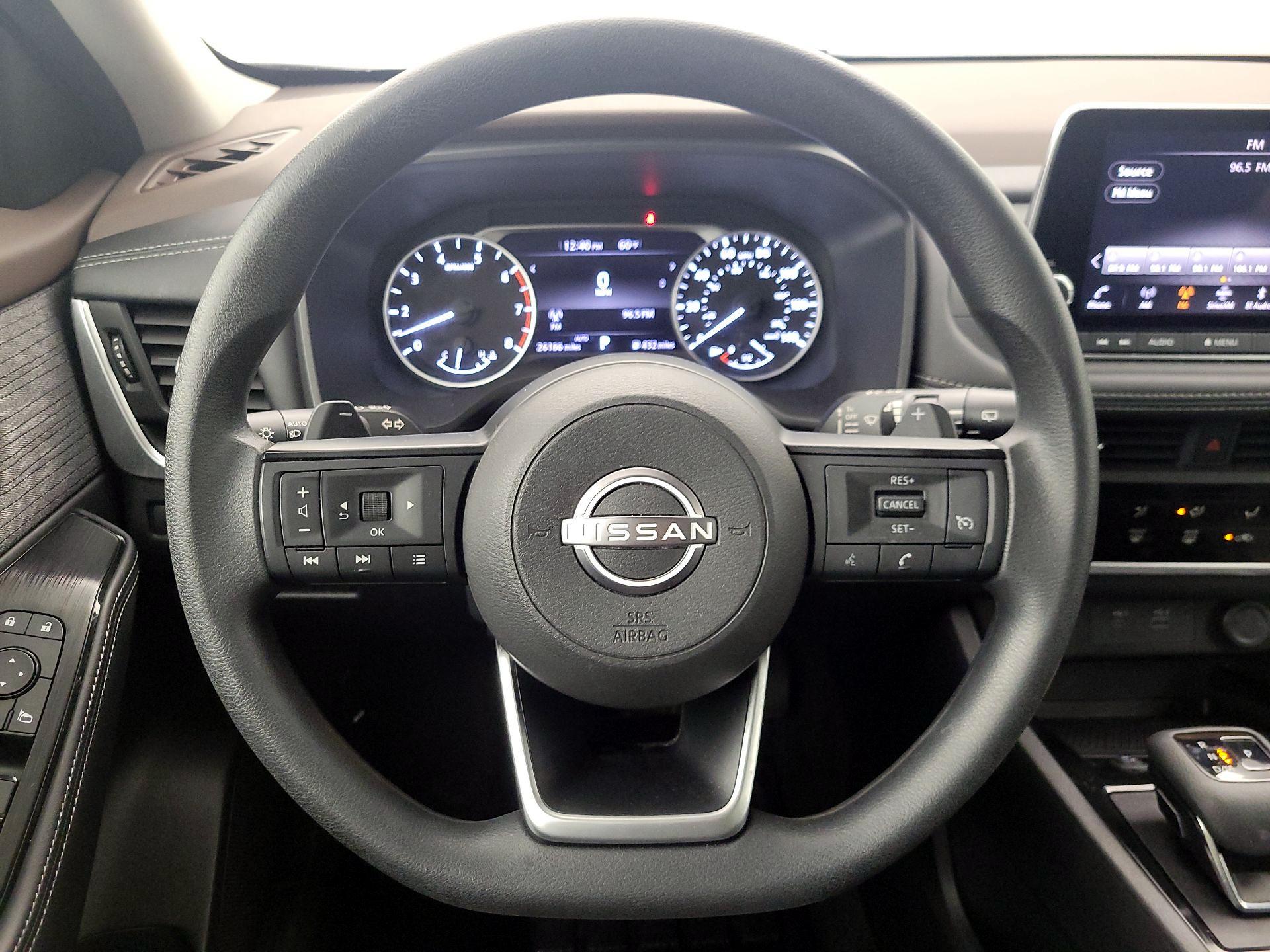 Thumbnail: 2022 Nissan Rogue - 10