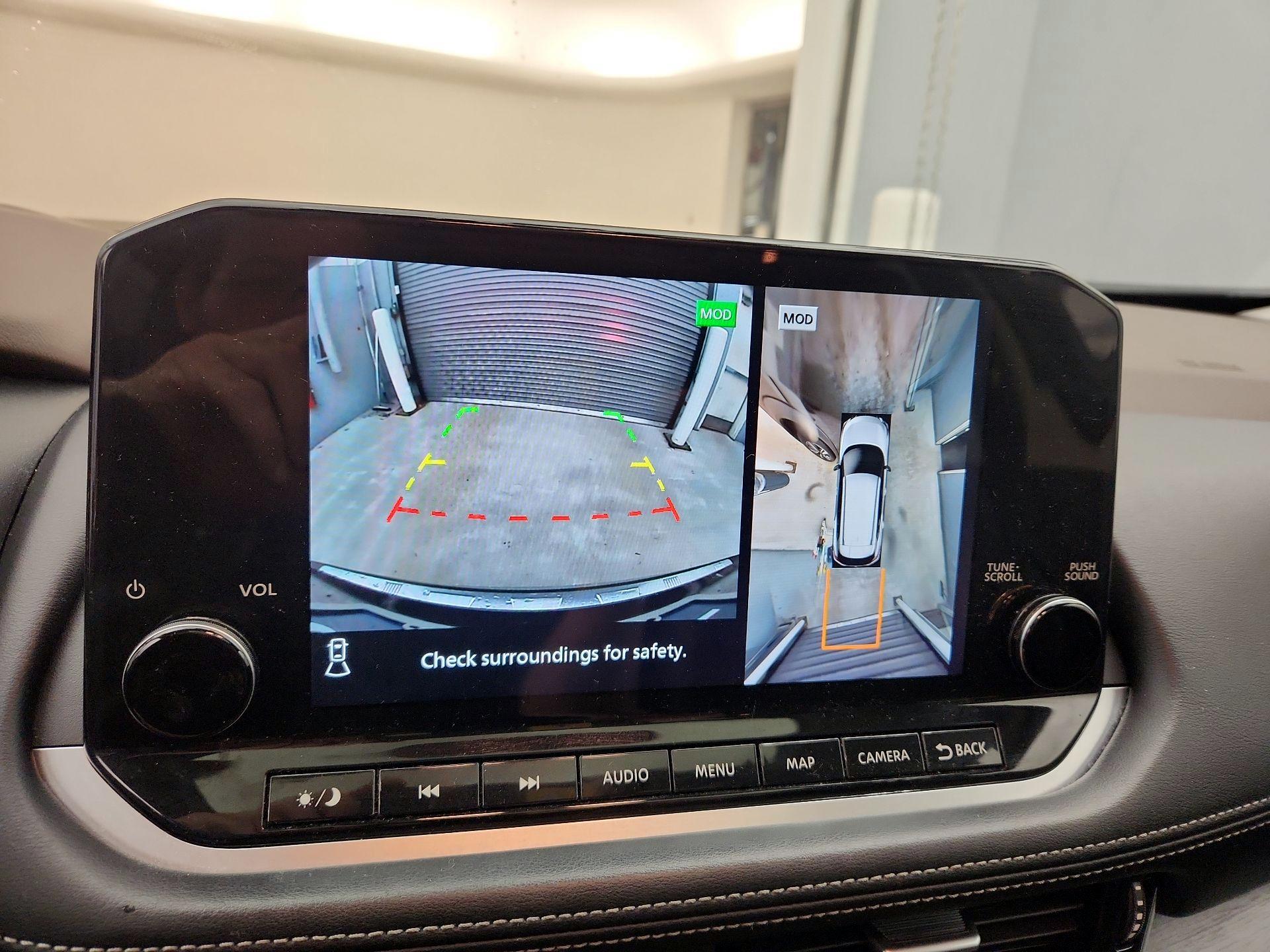 Thumbnail: 2023 Nissan Rogue - 15