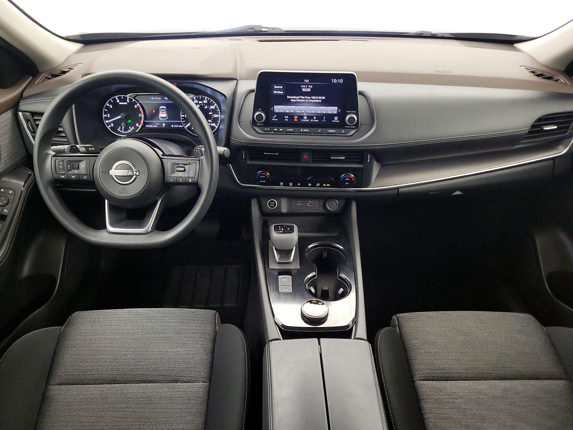 Thumbnail: 2023 Nissan Rogue - 9