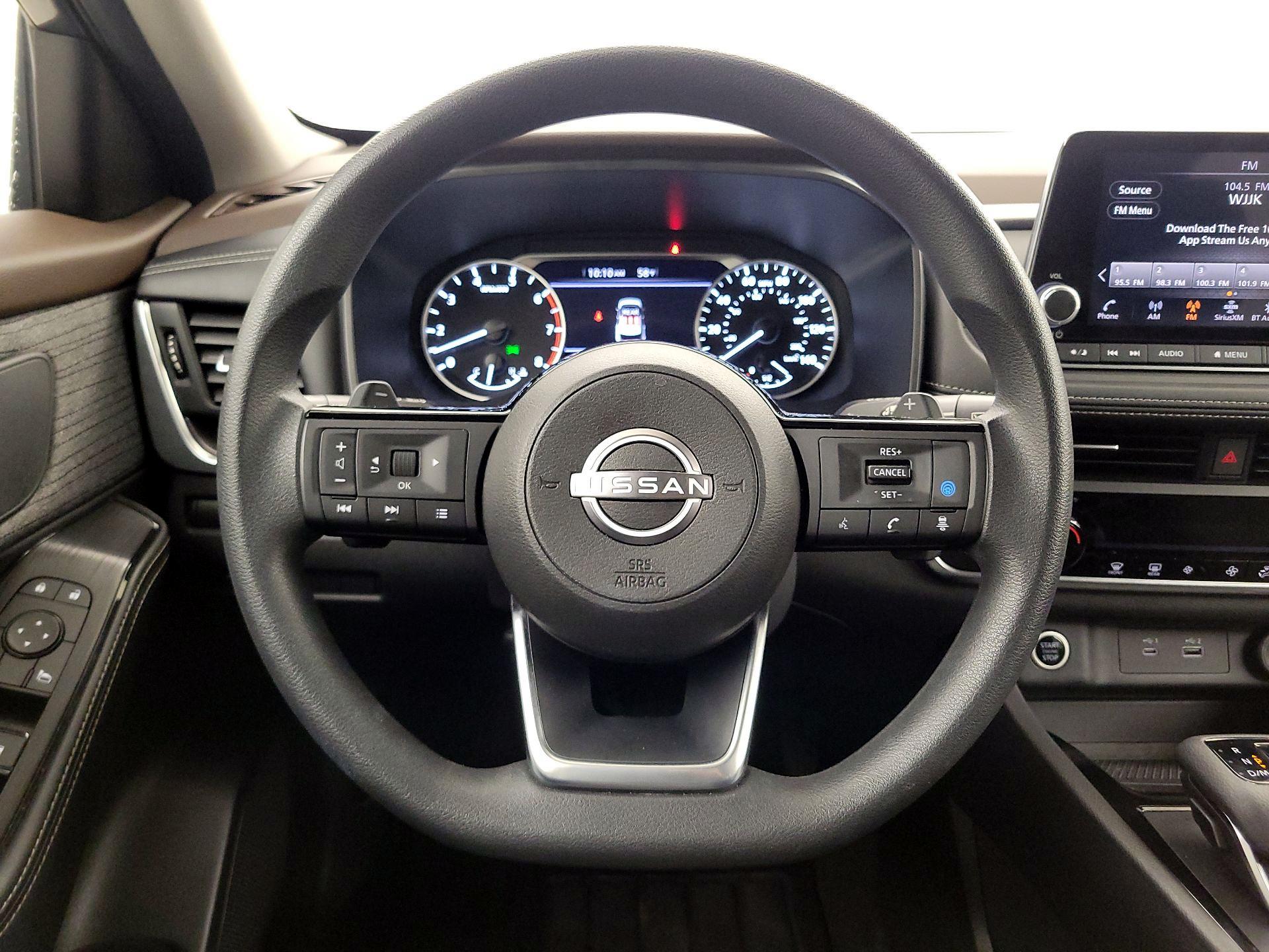 Thumbnail: 2023 Nissan Rogue - 10