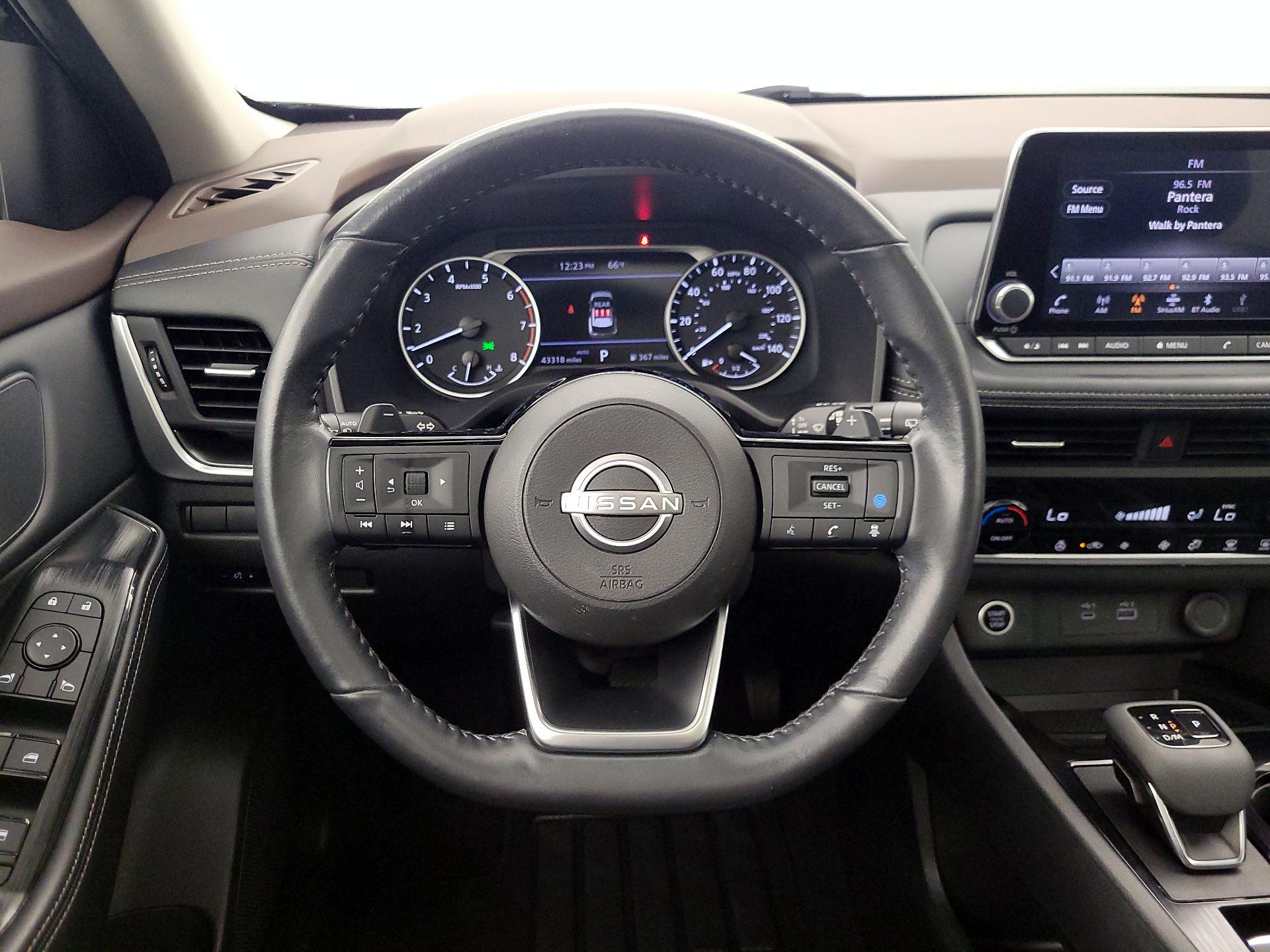 Thumbnail: 2023 Nissan Rogue - 10